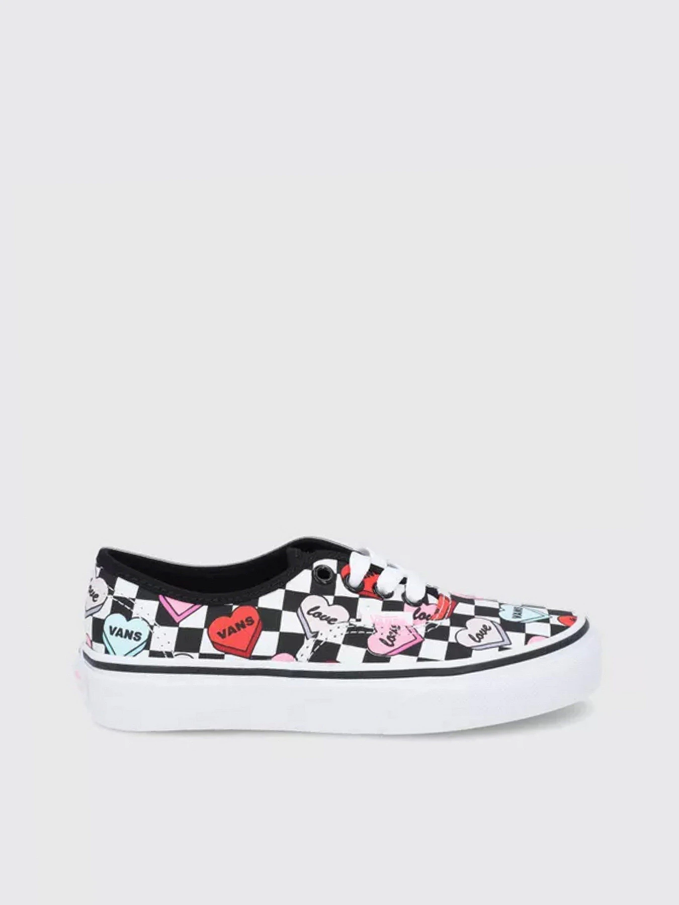 Кеды Vans Authentic Candy Hearts модель VN0A3UIVABY1 Кеды Vans Authentic Candy Hearts модель VN0A3UIVABY1 Фото