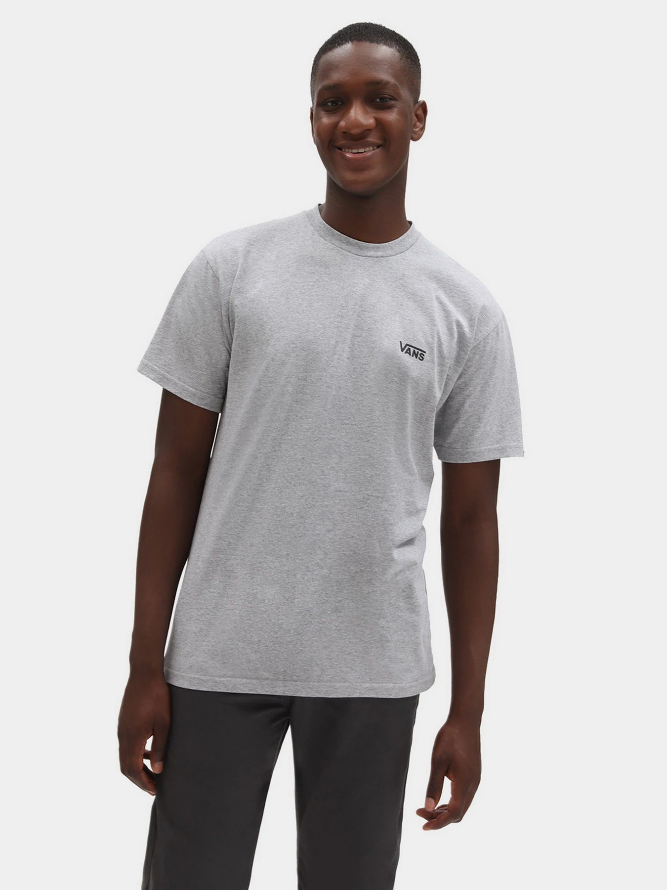Футболки и поло Vans Left Chest Logo Plus модель VN0A54TFATJ1 Футболки и поло Vans Left Chest Logo Plus модель VN0A54TFATJ1 Фото