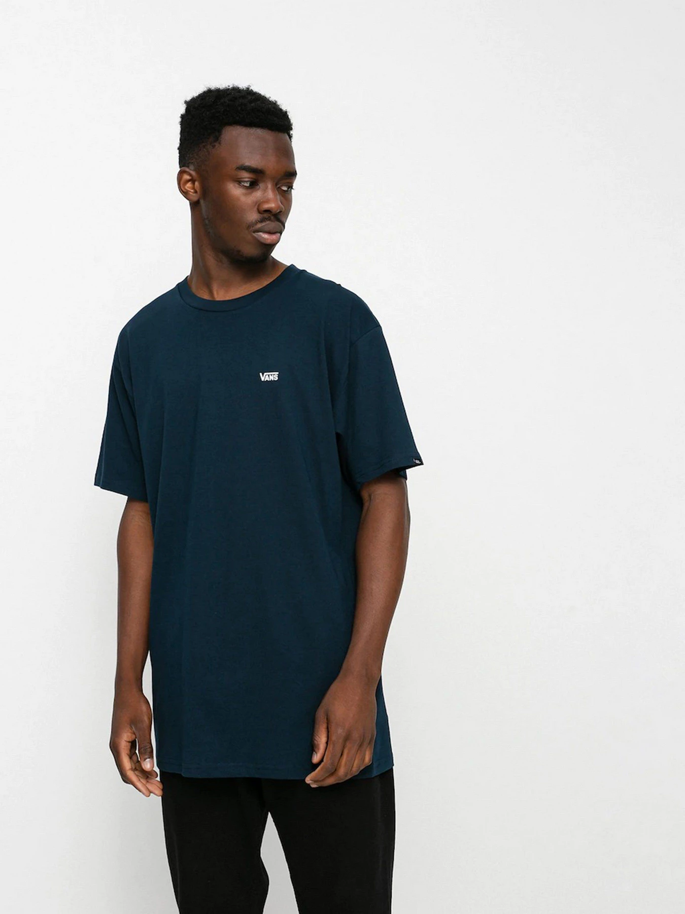 Футболки и поло Vans Left Chest Logo модель VN0A3CZENAV1 Футболки и поло Vans Left Chest Logo модель VN0A3CZENAV1 Фото
