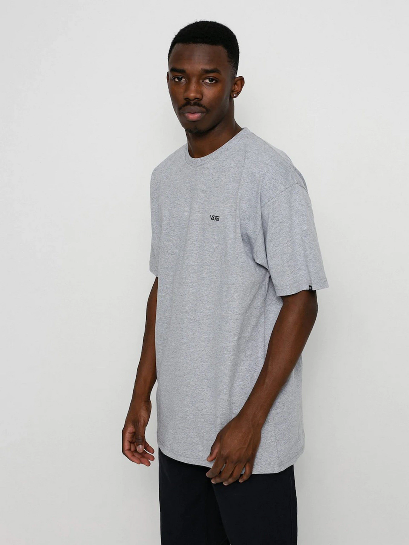Футболки и поло Vans Left Chest Logo модель VN0A3CZEATJ1 Футболки и поло Vans Left Chest Logo модель VN0A3CZEATJ1 Фото