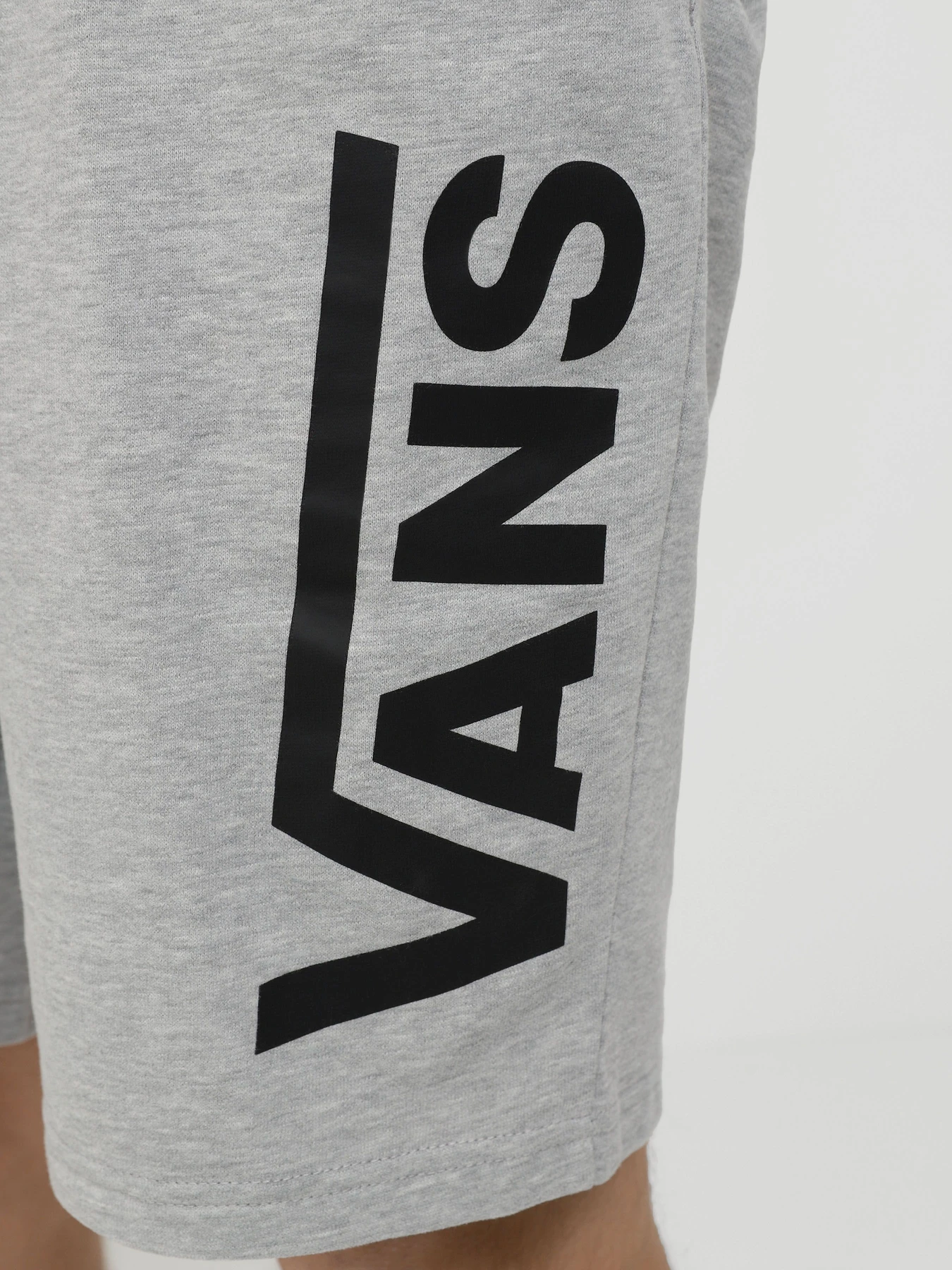 Шорты Vans DROP V модель VN0A7S2VGRH1 Шорты Vans DROP V модель VN0A7S2VGRH1 Фото