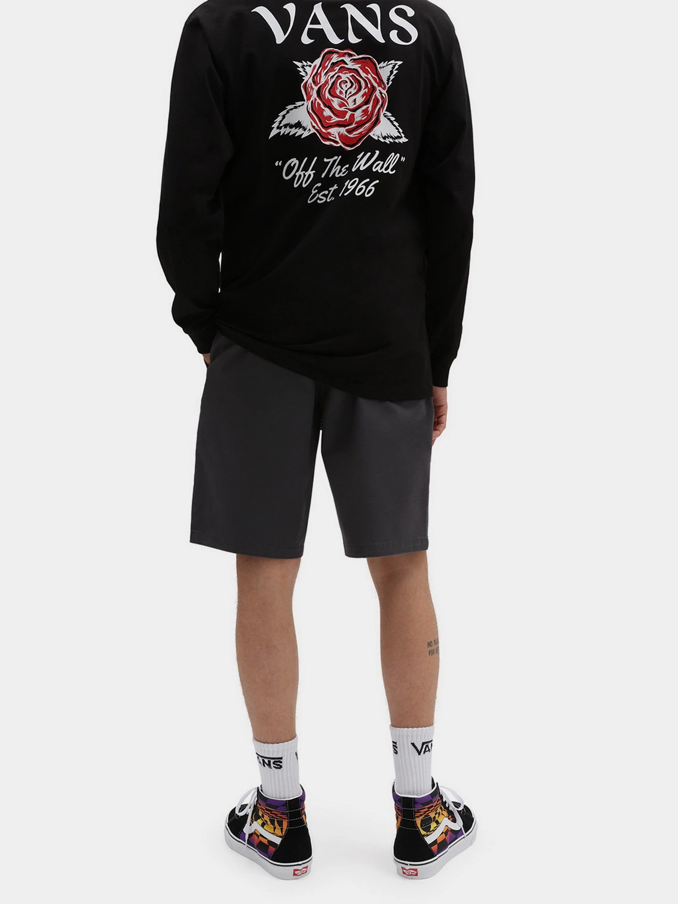 Шорти Vans Mn Authentic Relaxed модель VN0A5FJX1O71 Шорти Vans Mn Authentic Relaxed модель VN0A5FJX1O71 Фото