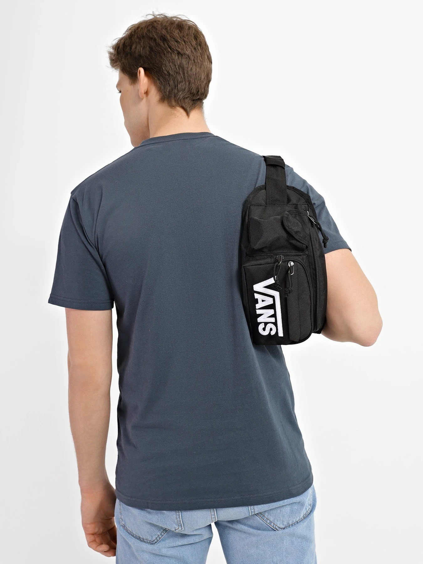 Сумки Vans Hastings Cross модель VN0A549ZBLK1 Сумки Vans Hastings Cross модель VN0A549ZBLK1 Фото