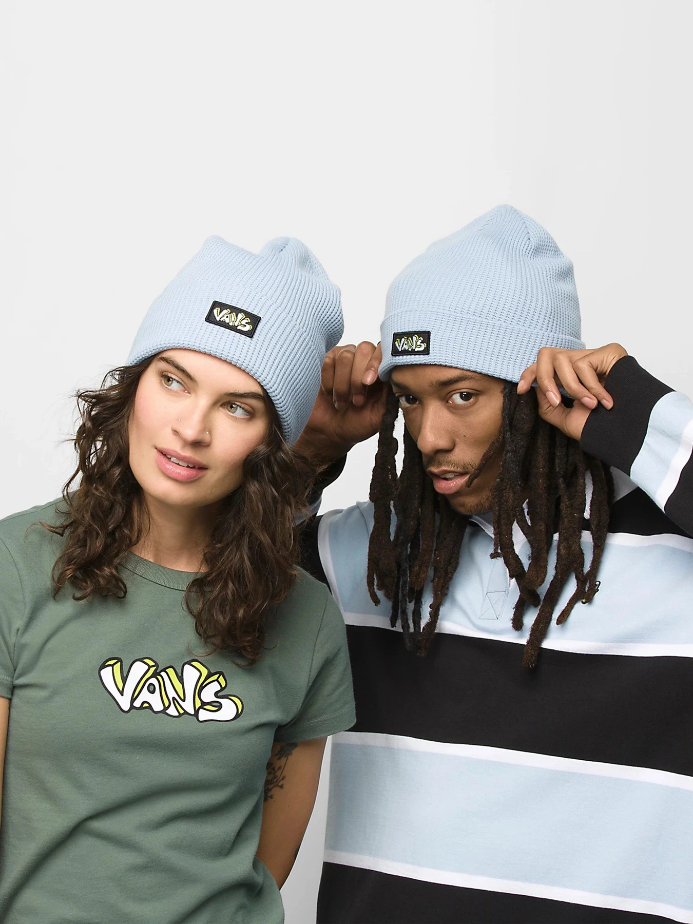 Шапки та кепки Vans SKATE CLASSICS модель VN0A7YRBY7W1 Шапки та кепки Vans SKATE CLASSICS модель VN0A7YRBY7W1 Фото