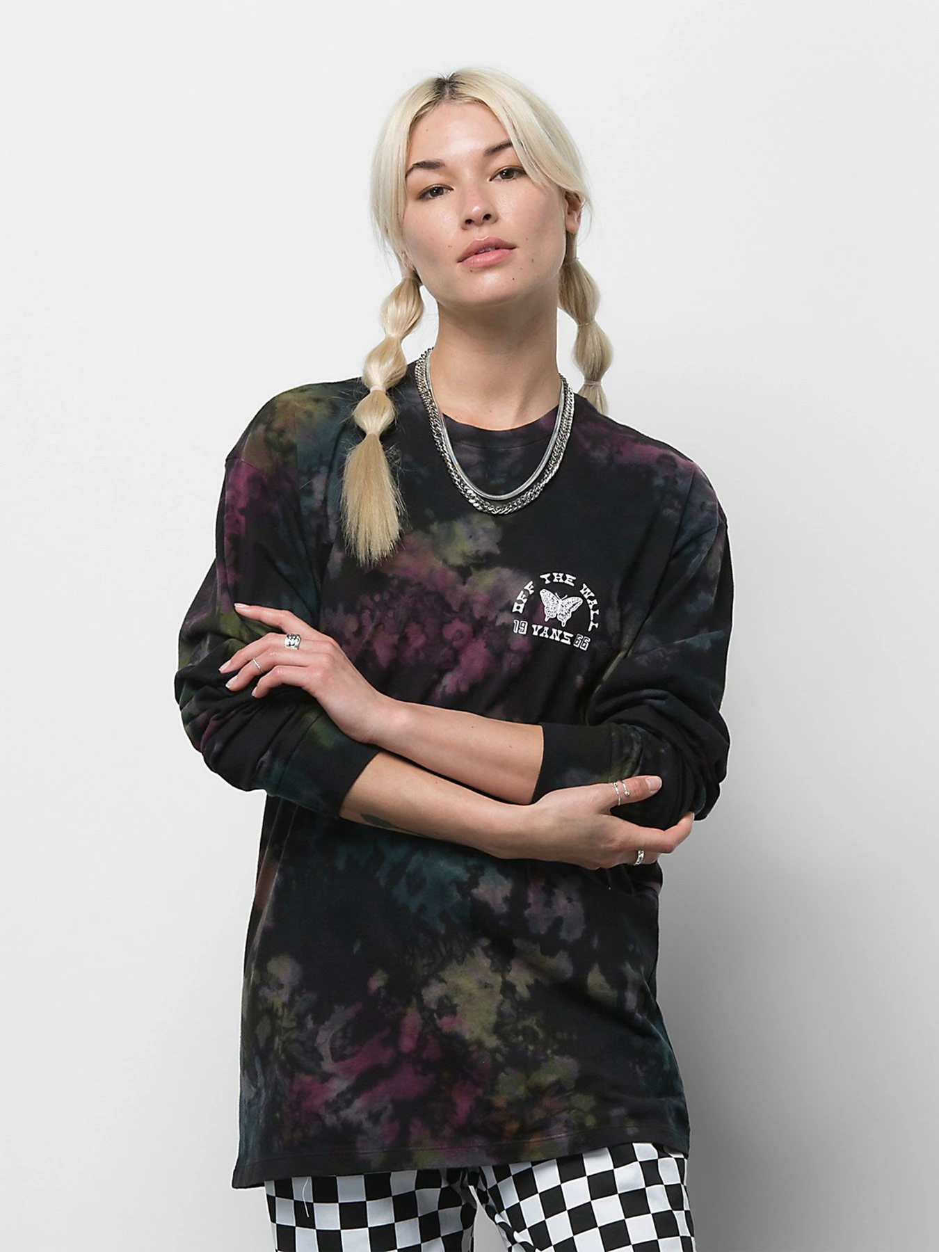 Худи и свитшоты Vans Tri Tie Dye модель VN00001FY9I1 Худи и свитшоты Vans Tri Tie Dye модель VN00001FY9I1 Фото