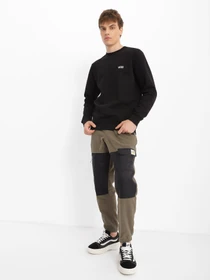 Худи и свитшоты Vans Core Basic Crew модель VN0A7YDUBLK1 Фото
