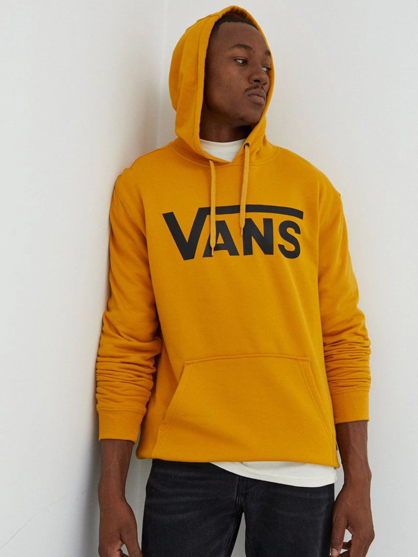 Худи и свитшоты Vans Classic Pullover II модель VN0A456BF3X1 Худи и свитшоты Vans Classic Pullover II модель VN0A456BF3X1 Фото