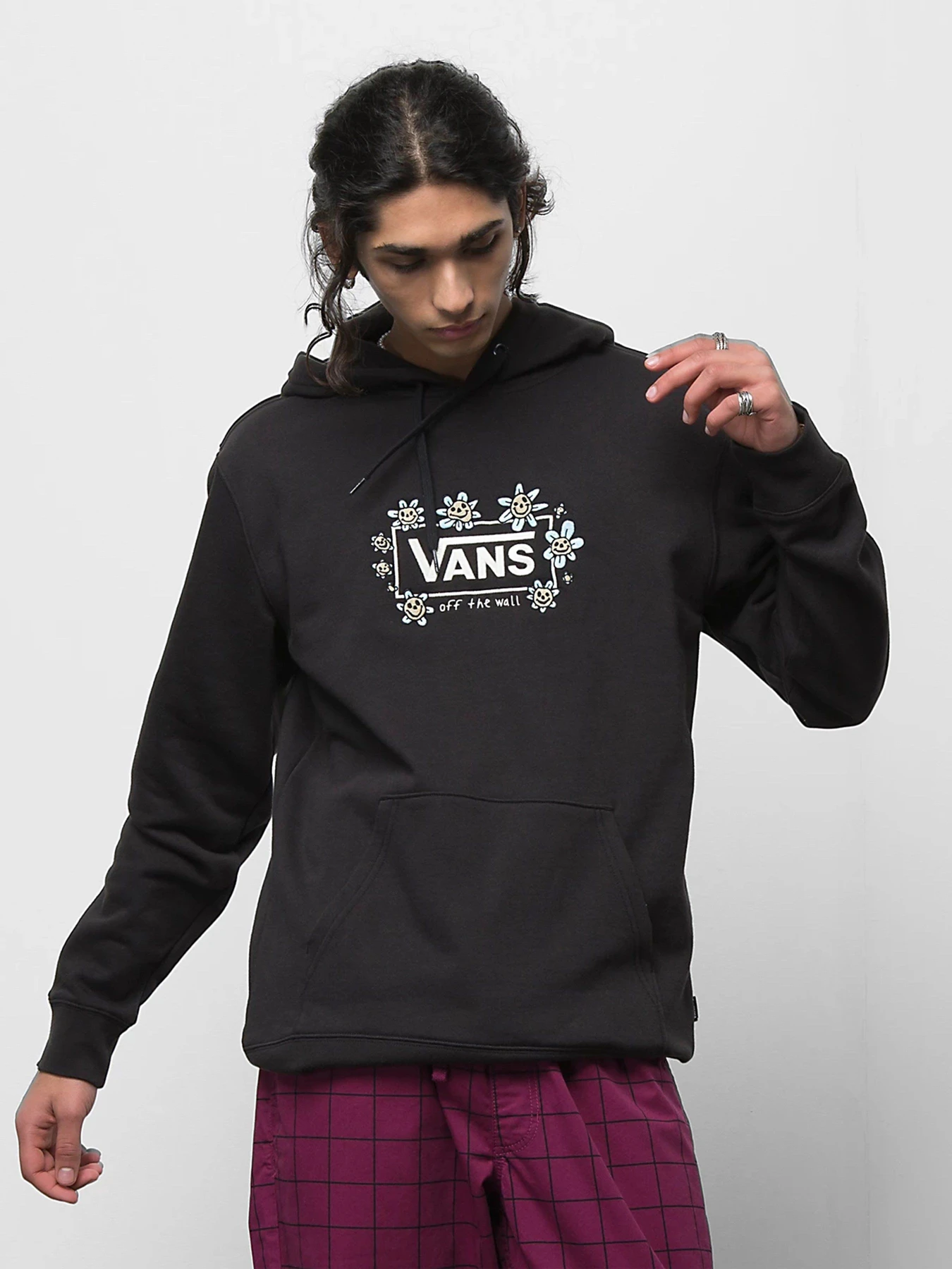 Худи и свитшоты Vans Trippy Grin модель VN0000BRBLK1 Худи и свитшоты Vans Trippy Grin модель VN0000BRBLK1 Фото