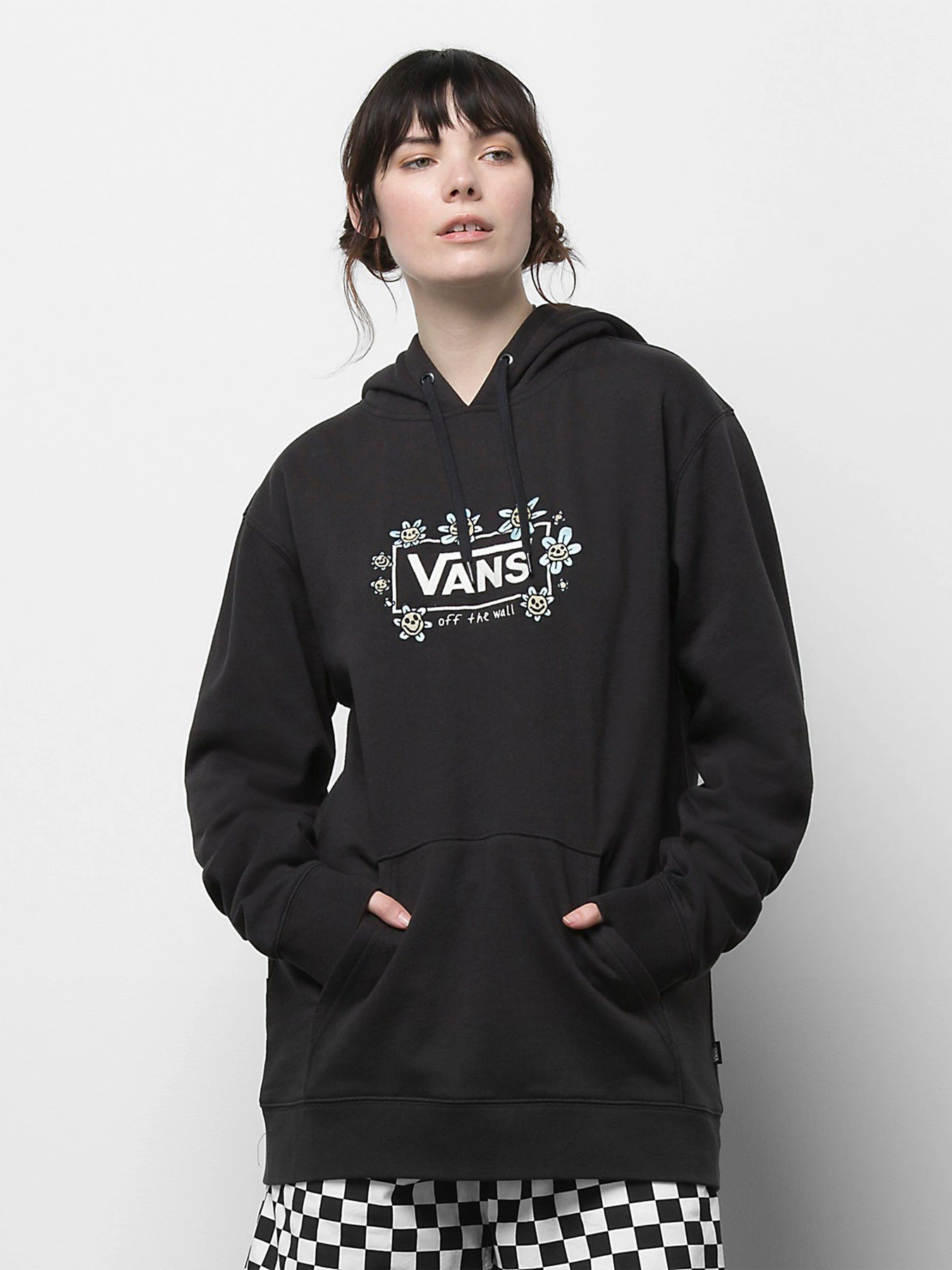 Худи и свитшоты Vans Trippy Grin модель VN0000BRBLK1 Худи и свитшоты Vans Trippy Grin модель VN0000BRBLK1 Фото