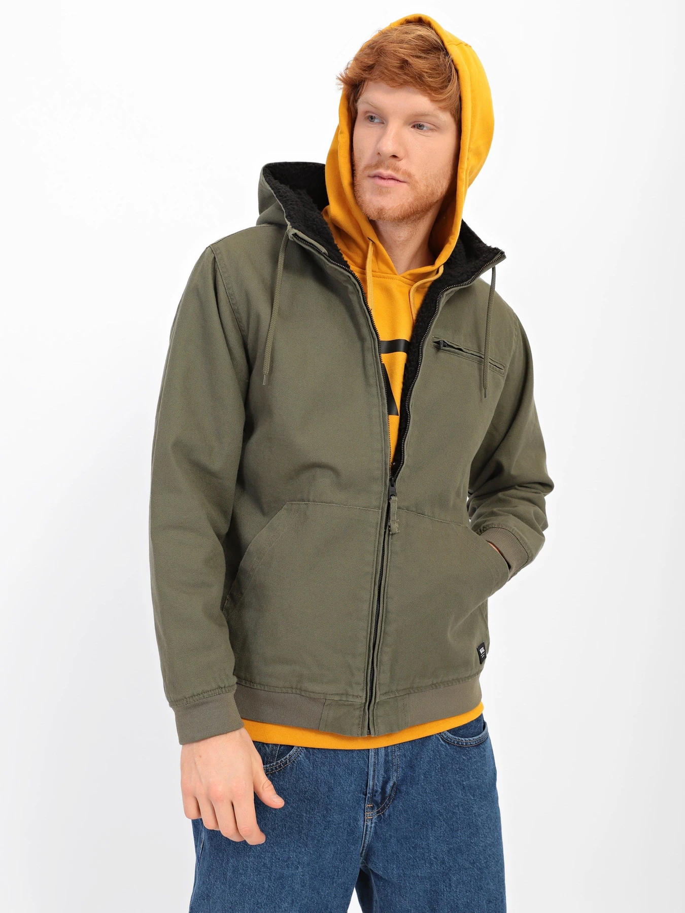 Куртки та дублянки Vans LAKESHORE модель VN0A7S8NKCZ1 Куртки та дублянки Vans LAKESHORE модель VN0A7S8NKCZ1 Фото