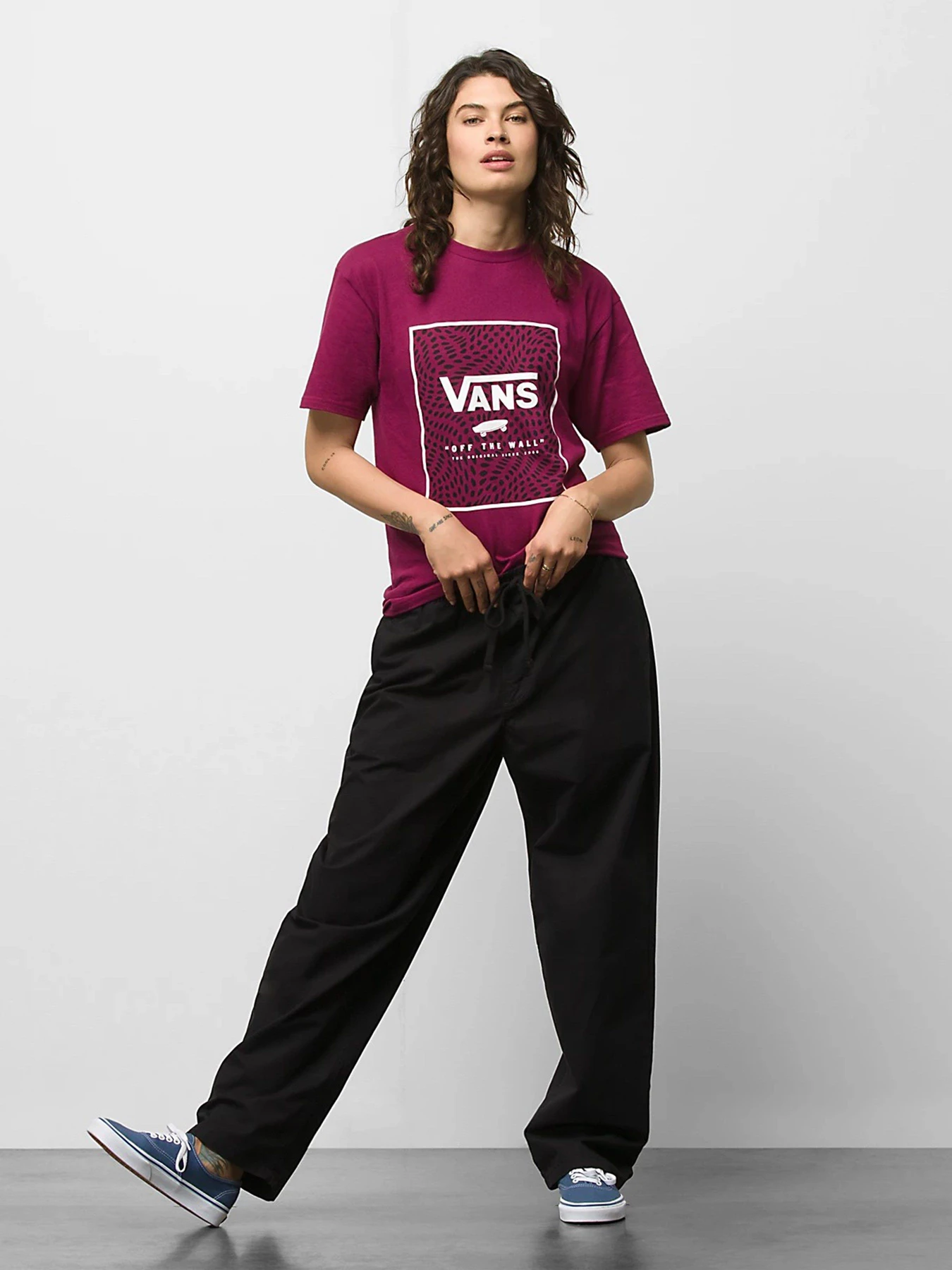 Штани Vans Range модель VN00000DBLK1 Штани Vans Range модель VN00000DBLK1 Фото