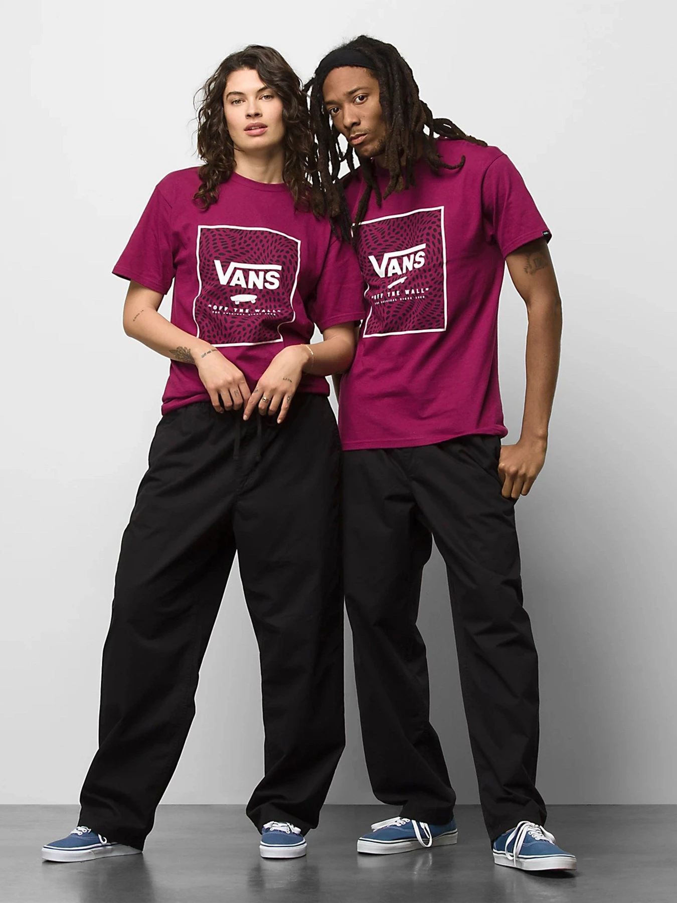 Штани Vans Range модель VN00000DBLK1 Штани Vans Range модель VN00000DBLK1 Фото