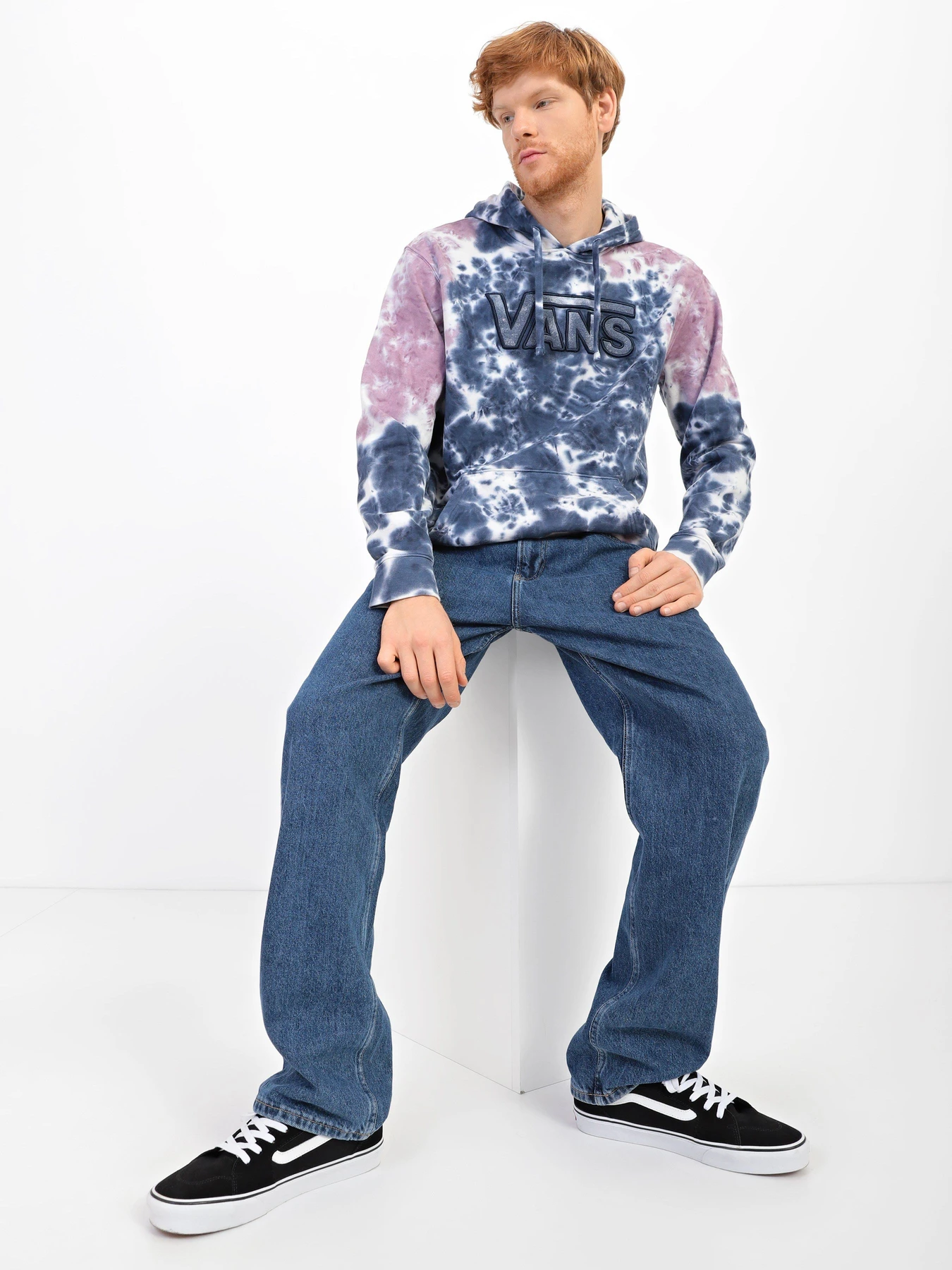 Худі та світшоти Vans REVERSE APPLIQUE модель VN0A7S7TY8V1 Худі та світшоти Vans REVERSE APPLIQUE модель VN0A7S7TY8V1 Фото