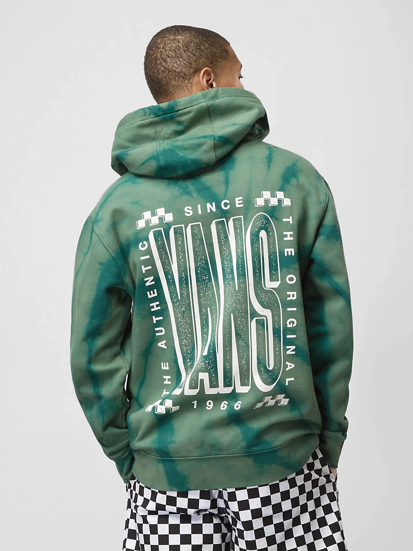 Худі та світшоти Vans Tall Type Tie Dye модель VN0A7S8CY8U1 Худі та світшоти Vans Tall Type Tie Dye модель VN0A7S8CY8U1 Фото