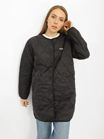Куртки и дубленки Vans Long Reversible Liner модель VN0A7RNKBLK1 Фото
