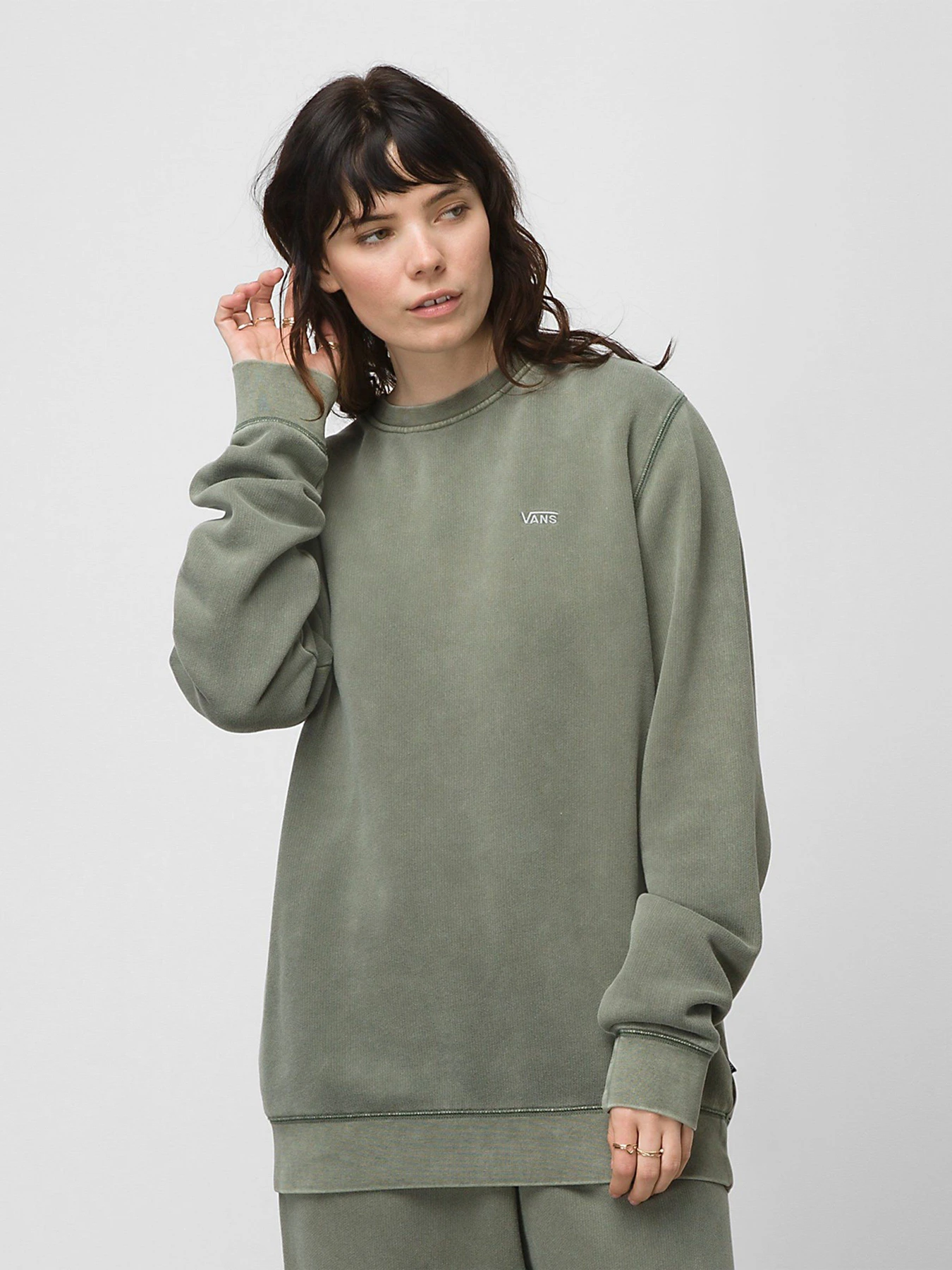 Худи и свитшоты Vans Comfycush Wash модель VN00062TYQW1 Худи и свитшоты Vans Comfycush Wash модель VN00062TYQW1 Фото