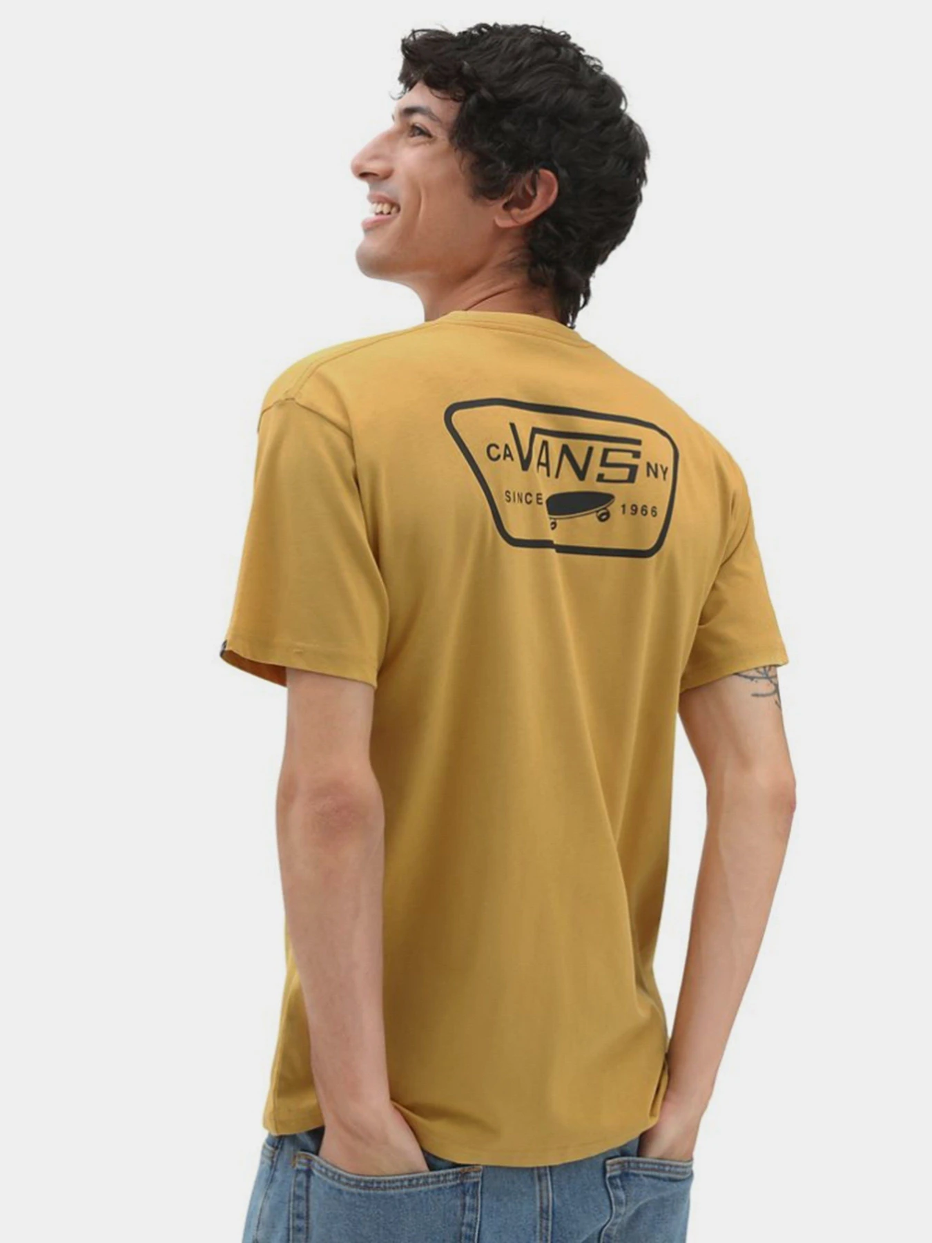 Футболки і поло Vans Full Patch Back модель VN0000F8BWV1 Футболки і поло Vans Full Patch Back модель VN0000F8BWV1 Фото