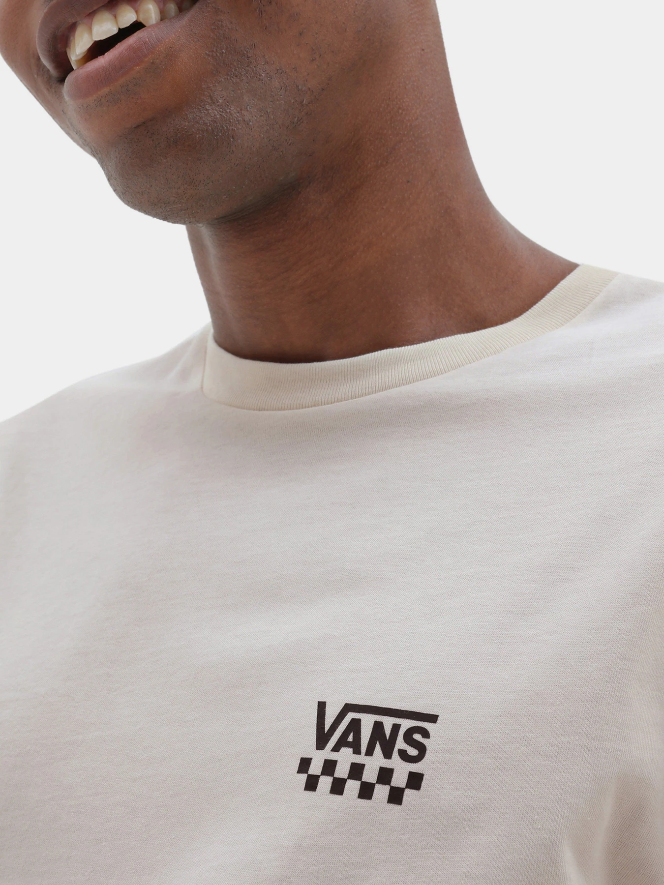 Футболки і поло Vans Left Chest Logo II модель VN0A7TLGZHJ1 Футболки і поло Vans Left Chest Logo II модель VN0A7TLGZHJ1 Фото