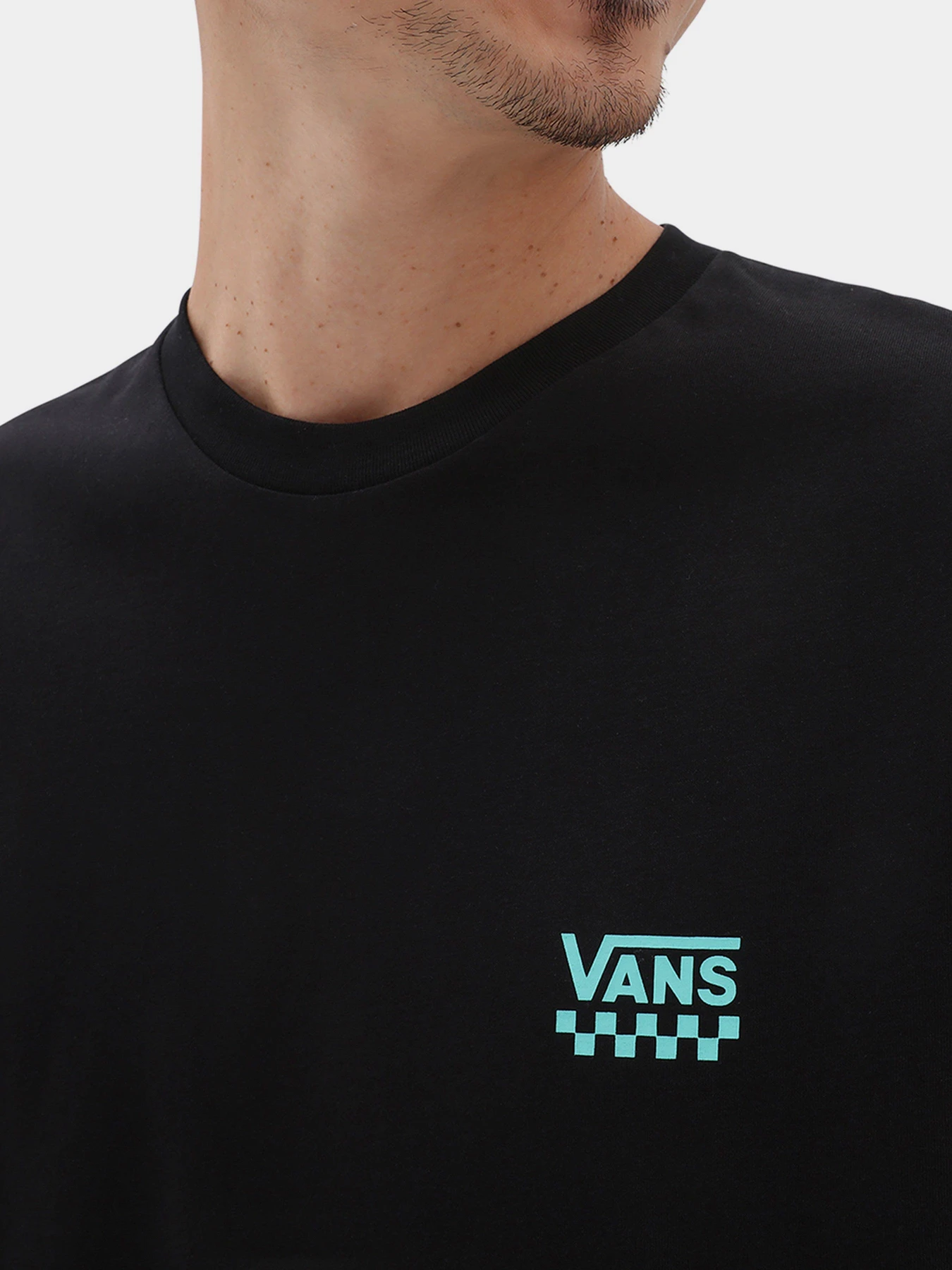 Футболки и поло Vans LEFT CHEST LOGO II SS модель VN0A7TLGB2N1 Фото