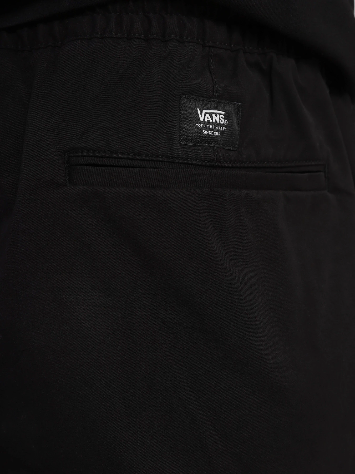Шорты Vans Mn Range Relaxed Elastic модель VN0A5FKDBLK1 Фото