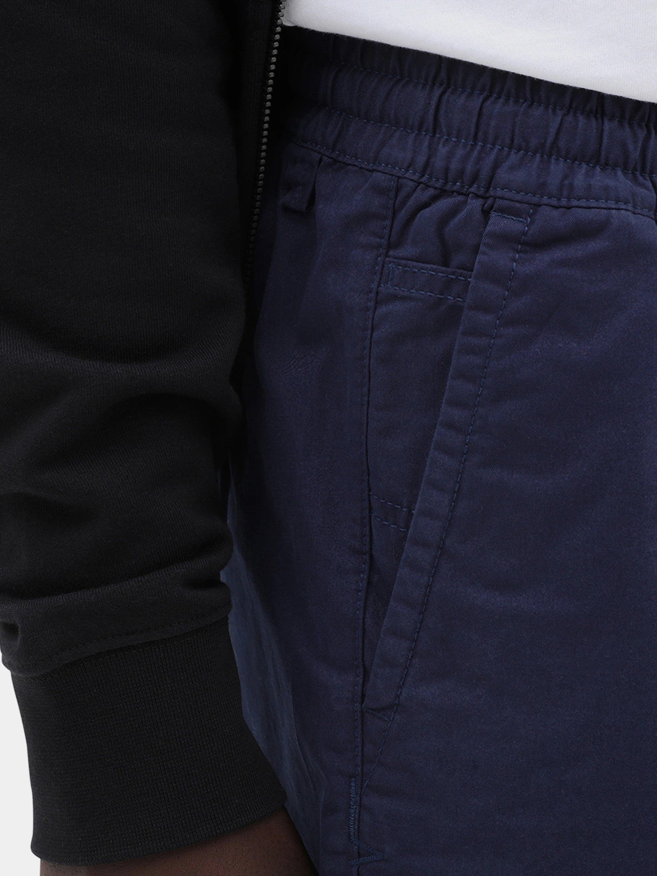 Шорти Vans Range Relaxed Elastic модель VN0A5FKDLKZ1 Шорти Vans Range Relaxed Elastic модель VN0A5FKDLKZ1 Фото