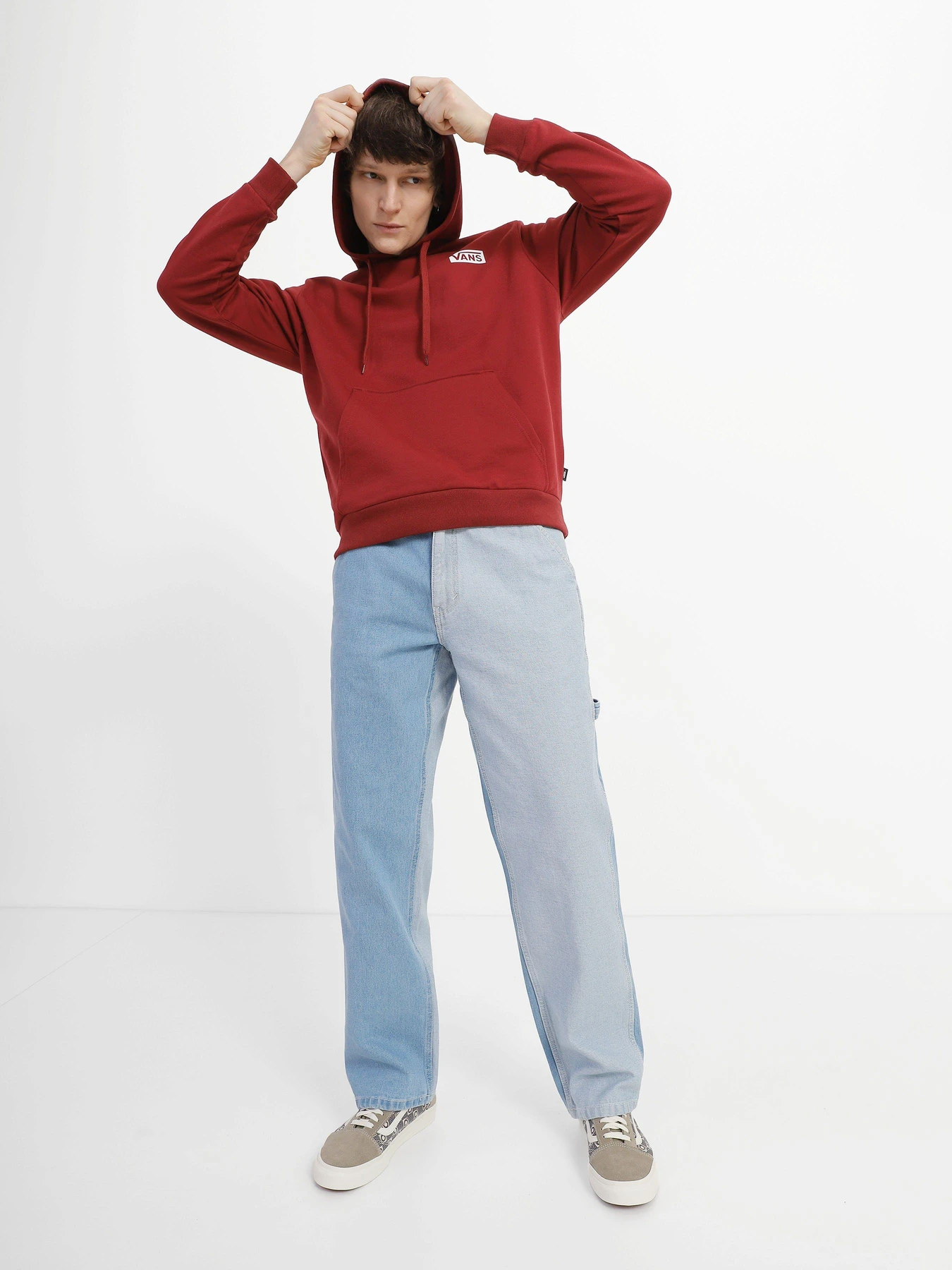 Худи и свитшоты Vans Relaxed Fit модель VN0007FNBQS1 Худи и свитшоты Vans Relaxed Fit модель VN0007FNBQS1 Фото