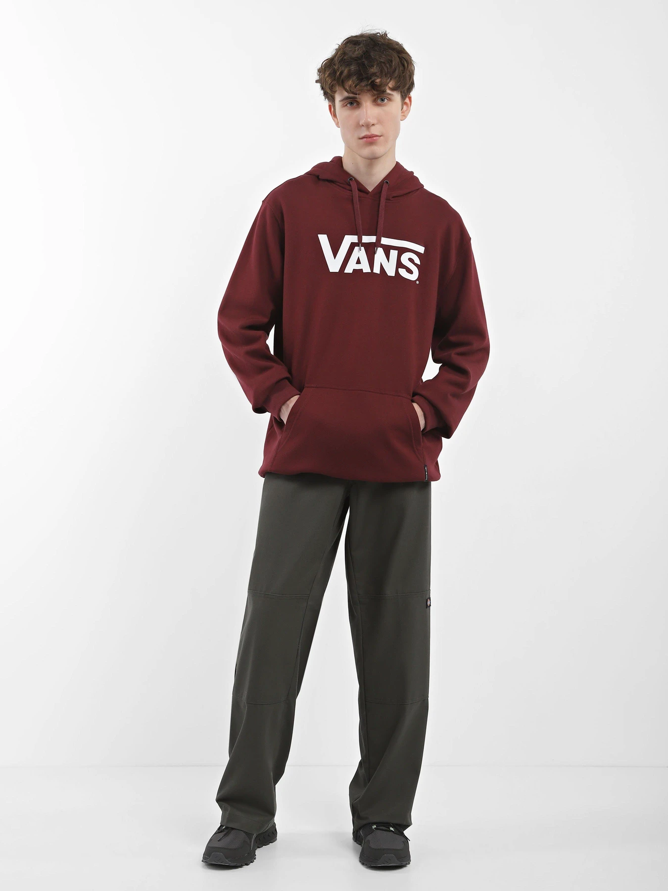 Худи и свитшоты Vans Classic Po-B модель VN0A7Y3X4QU1 Худи и свитшоты Vans Classic Po-B модель VN0A7Y3X4QU1 Фото