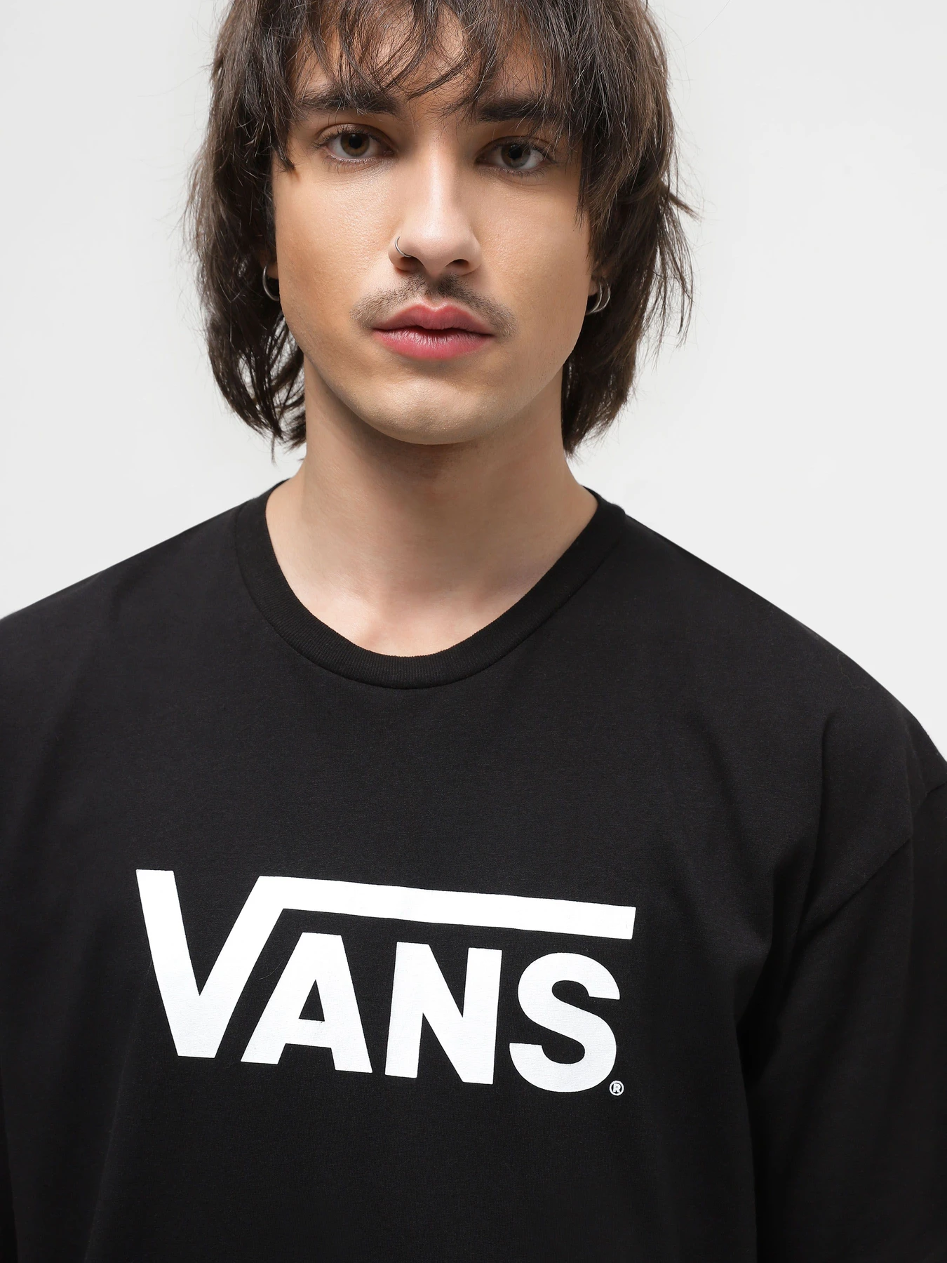 Футболки и поло Vans Classic модель VN0A7Y46Y281 Футболки и поло Vans Classic модель VN0A7Y46Y281 Фото