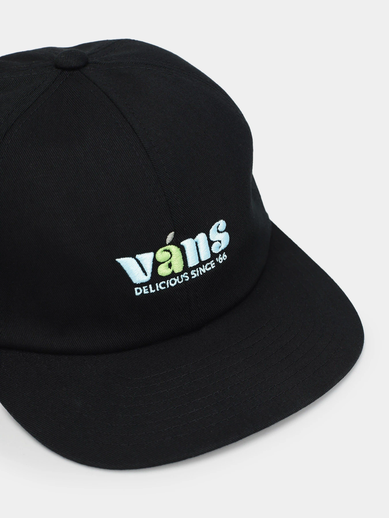 Шапки та кепки Vans Delicious Since 66 модель VN0A7PREBLK1 Фото