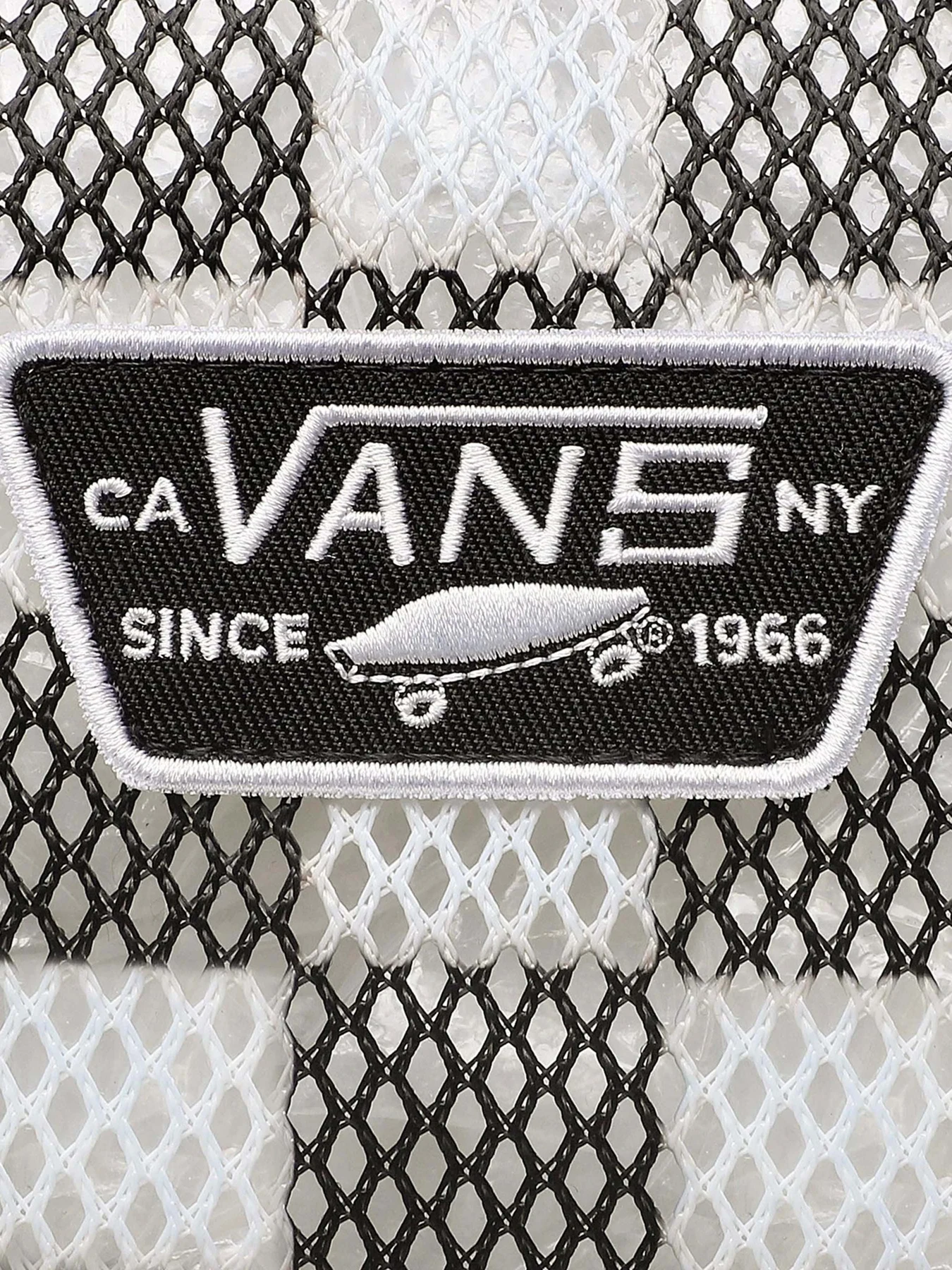 Рюкзаки Vans Old Skool H2O модель VN0A5E2SYB21 Рюкзаки Vans Old Skool H2O модель VN0A5E2SYB21 Фото