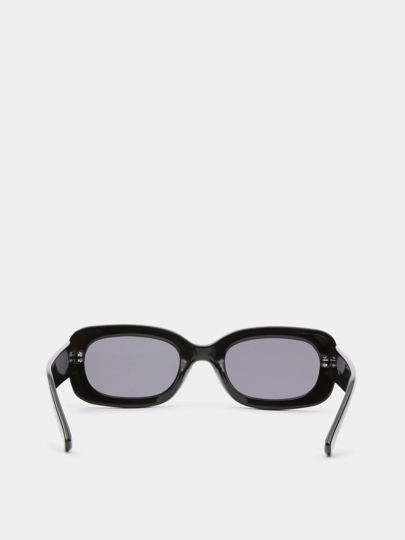 Очки Vans Westview Shades модель VN0A7PR3BLK1 Очки Vans Westview Shades модель VN0A7PR3BLK1 Фото