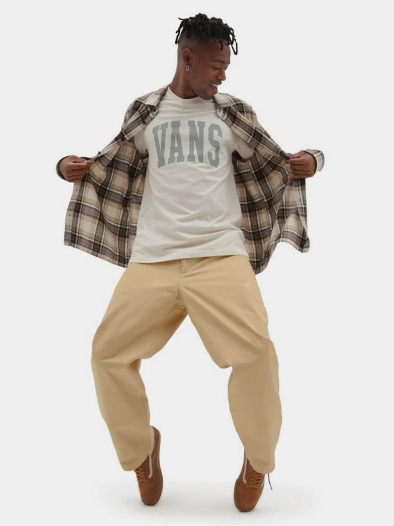 Футболки і поло Vans Varsity Type модель VN00003B3KS1 Фото