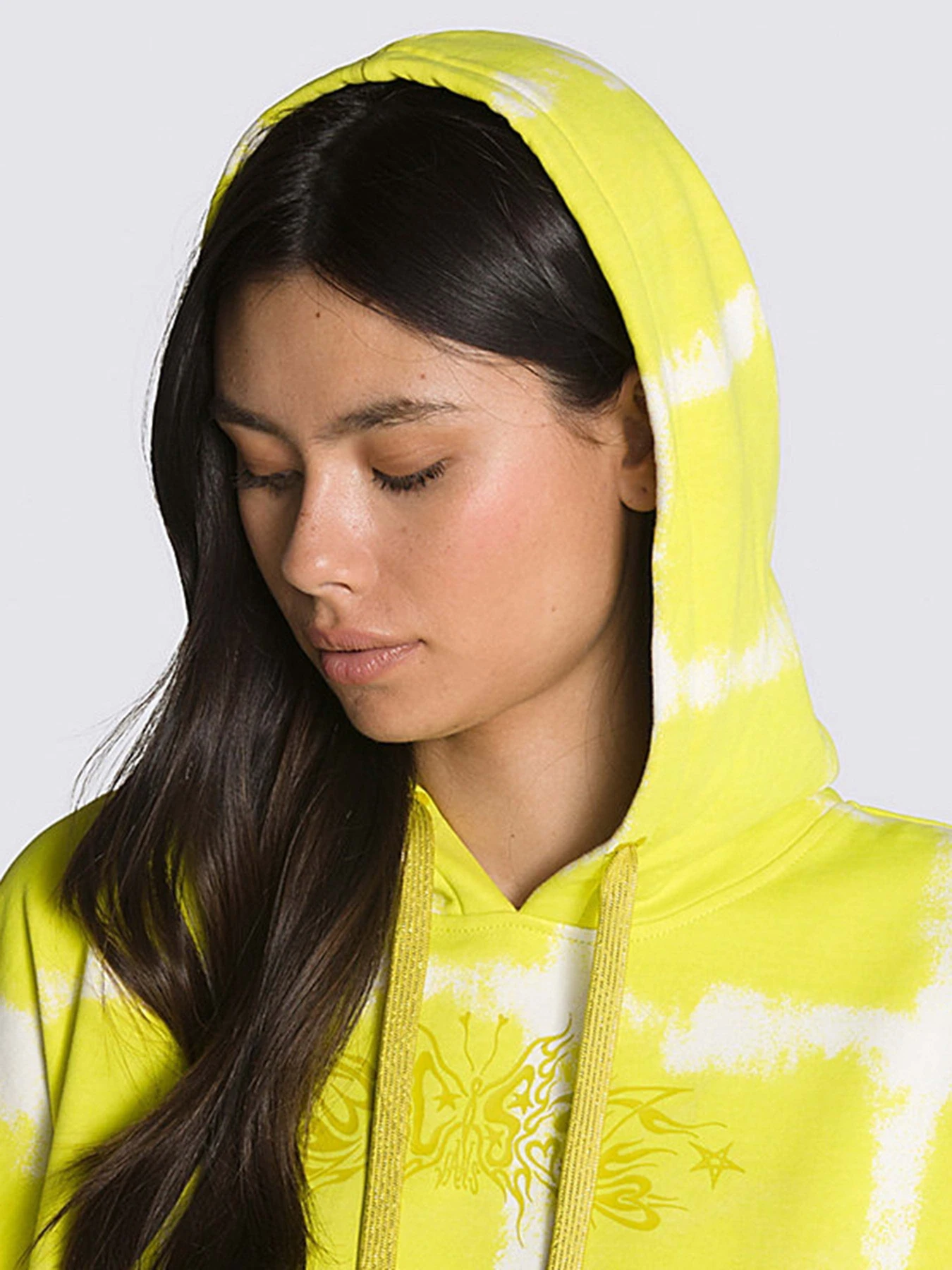 Худи и свитшоты Vans X Collina Strada Oversized Pullover модель VN00045MRHT1 Худи и свитшоты Vans X Collina Strada Oversized Pullover модель VN00045MRHT1 Фото
