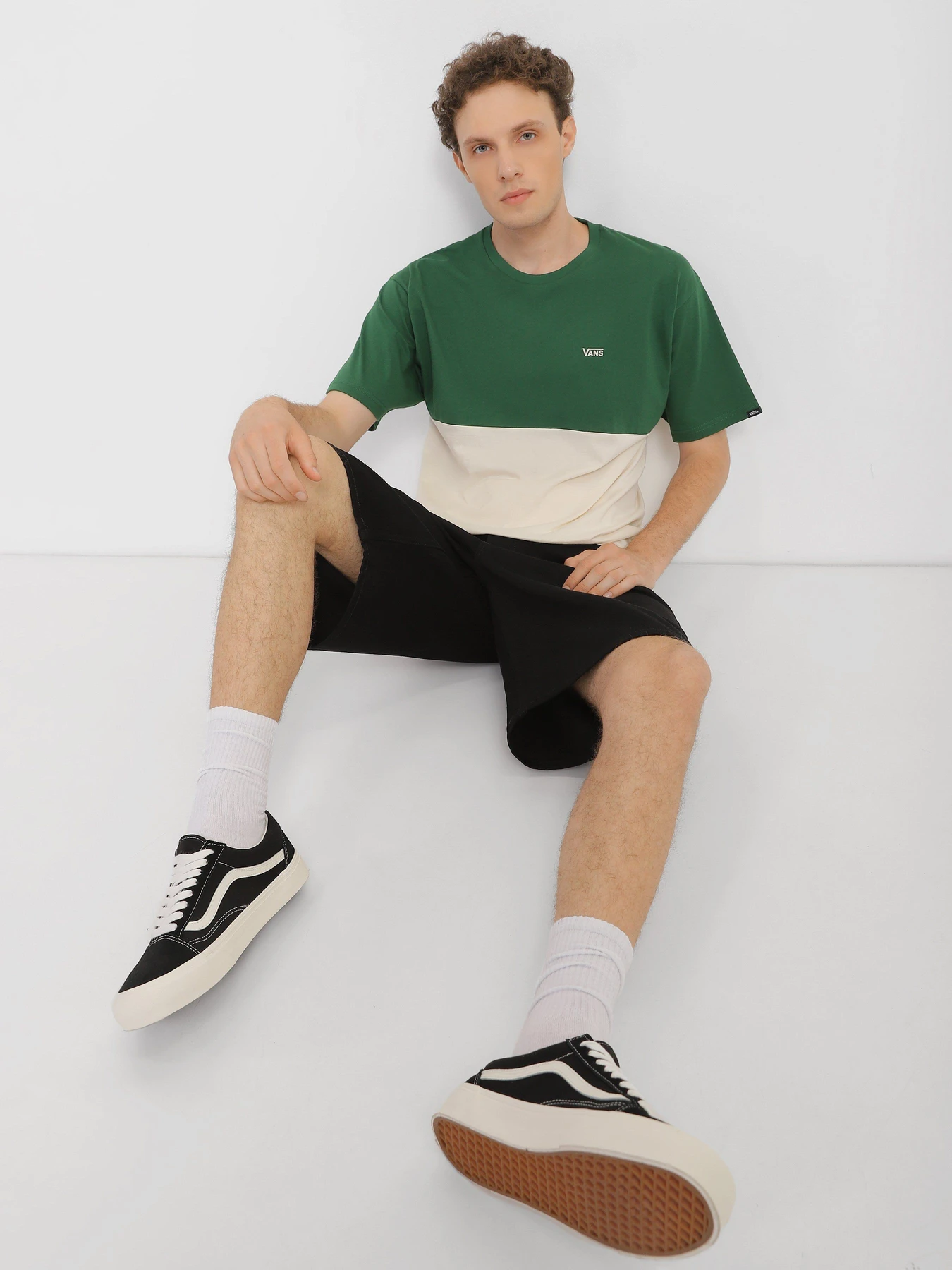 Футболки і поло Vans модель VN0A3CZDBWK1 Футболки і поло Vans модель VN0A3CZDBWK1 Фото