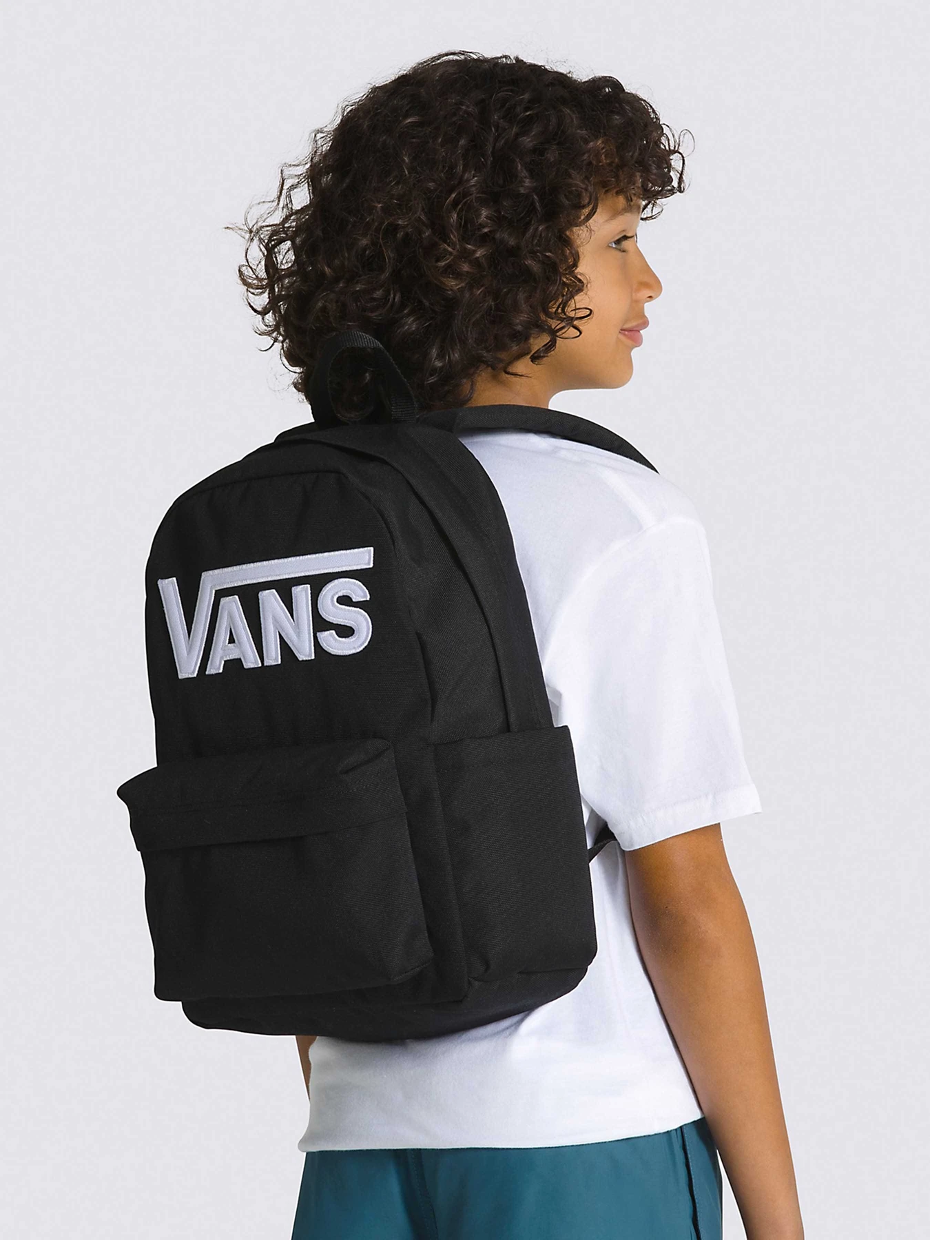 Рюкзаки Vans New Skool модель VN000628BLK1 Рюкзаки Vans New Skool модель VN000628BLK1 Фото