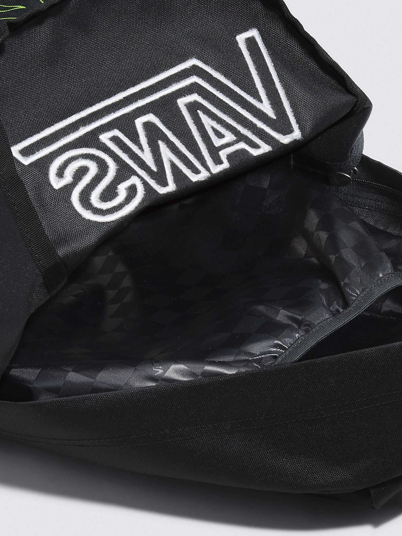 Рюкзаки Vans New Skool модель VN000628CBK1 Фото