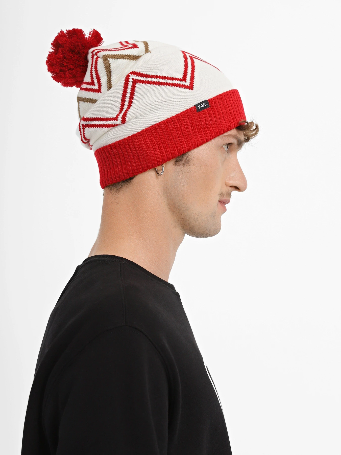 Шапки та кепки Vans Off Wall Pom Beanie модель VN0A2YR714A1 Шапки та кепки Vans Off Wall Pom Beanie модель VN0A2YR714A1 Фото