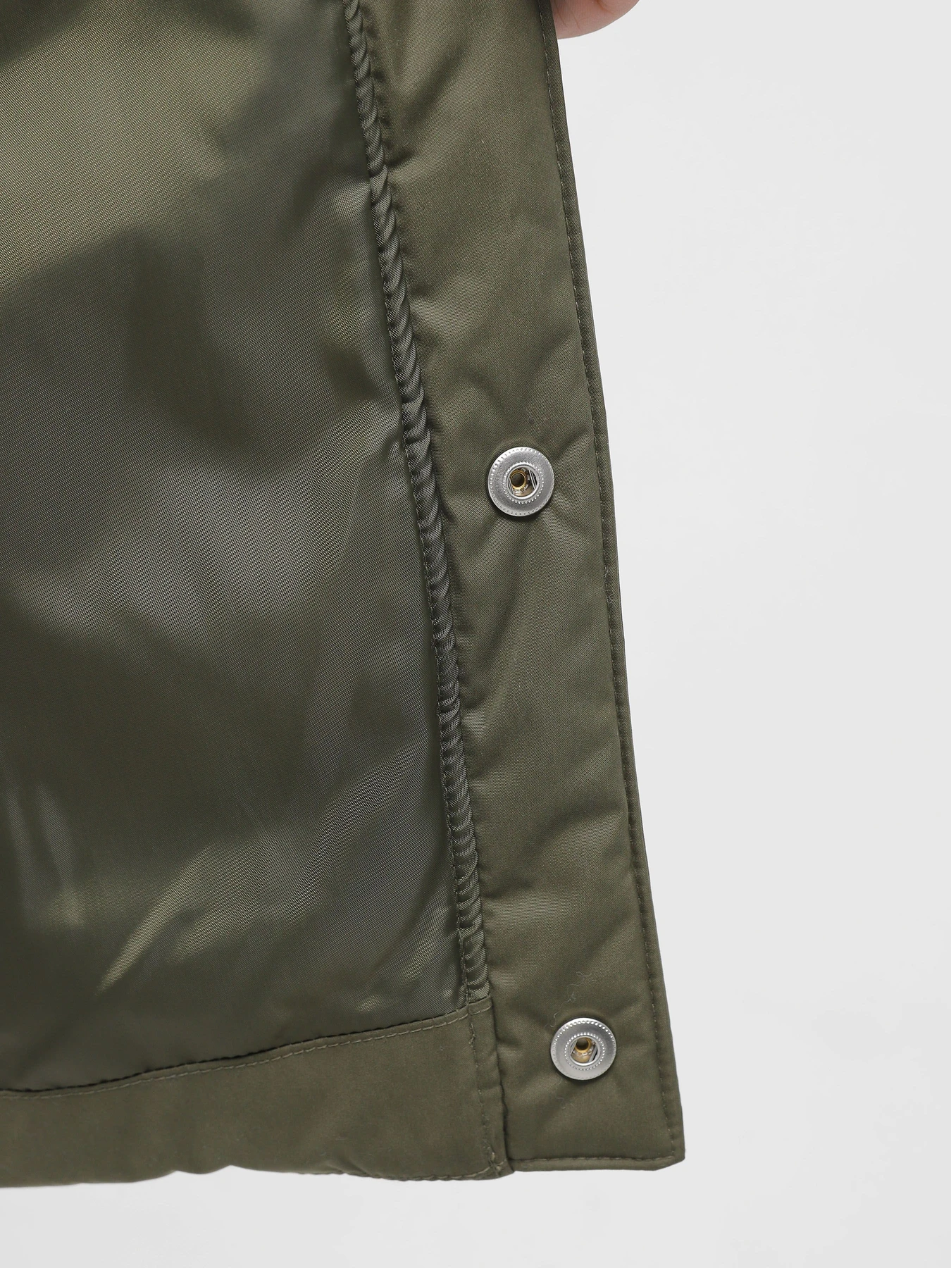 Куртки та дублянки Vans Davis Puffer MTE-1 модель VN0008JEKCZ1 Фото