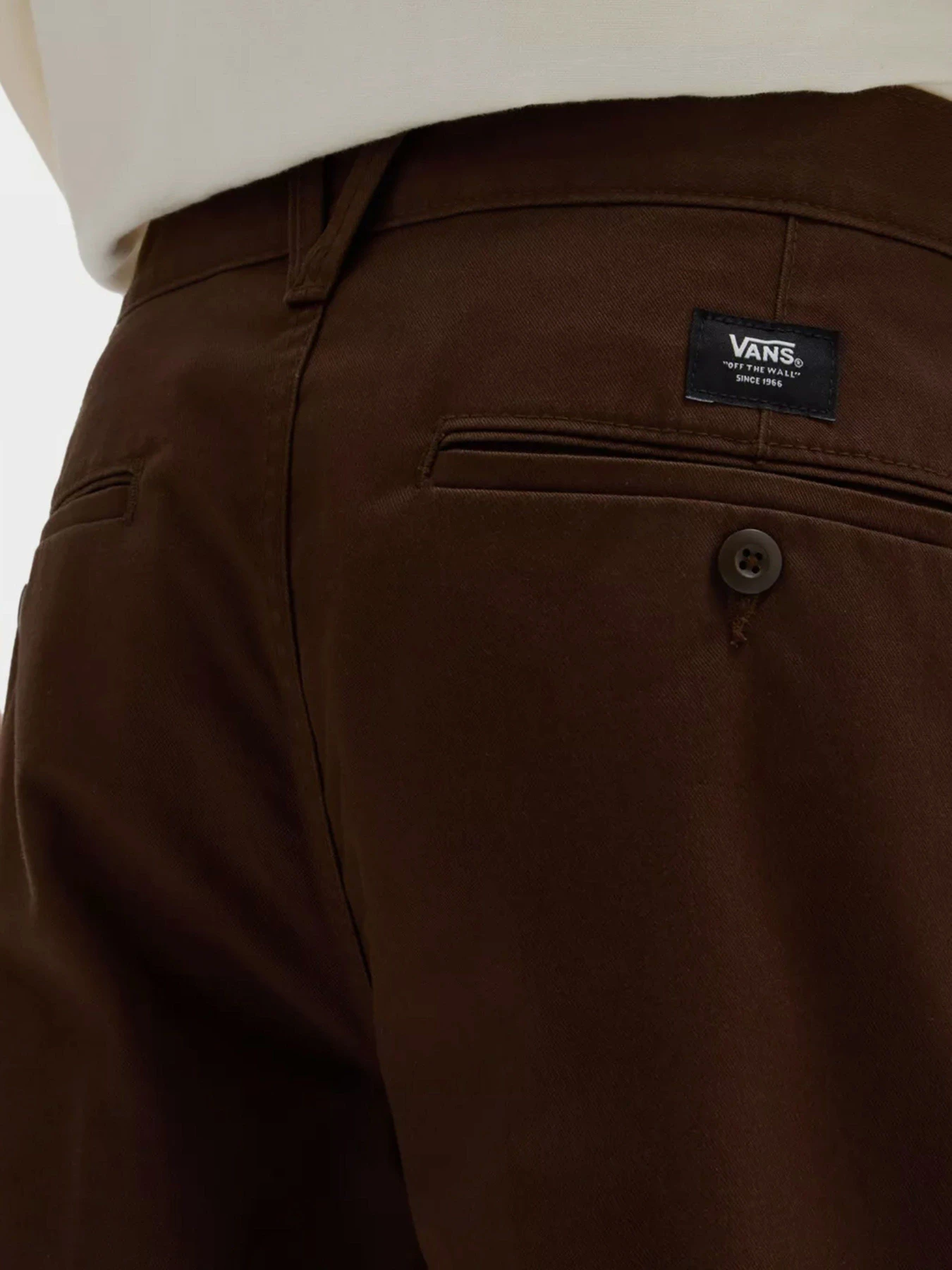 Штани Vans Mikey February Authentic Relaxed Cropped Chino модель VN000C9Q3N11 Фото