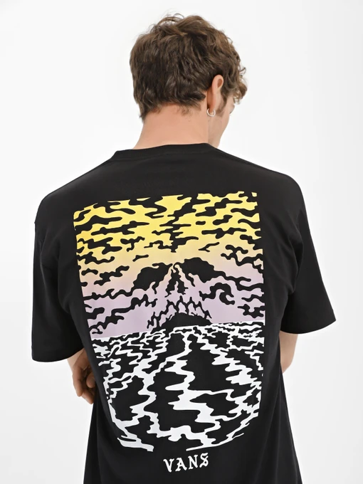 Футболки и поло Vans Doom Volcano модель VN0008SHBLK1 Фото