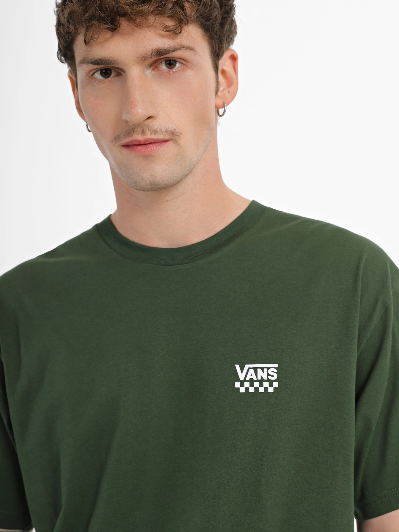 Футболки и поло Vans Left Chest Logo II модель VN0A7TLGCBP1 Футболки и поло Vans Left Chest Logo II модель VN0A7TLGCBP1 Фото