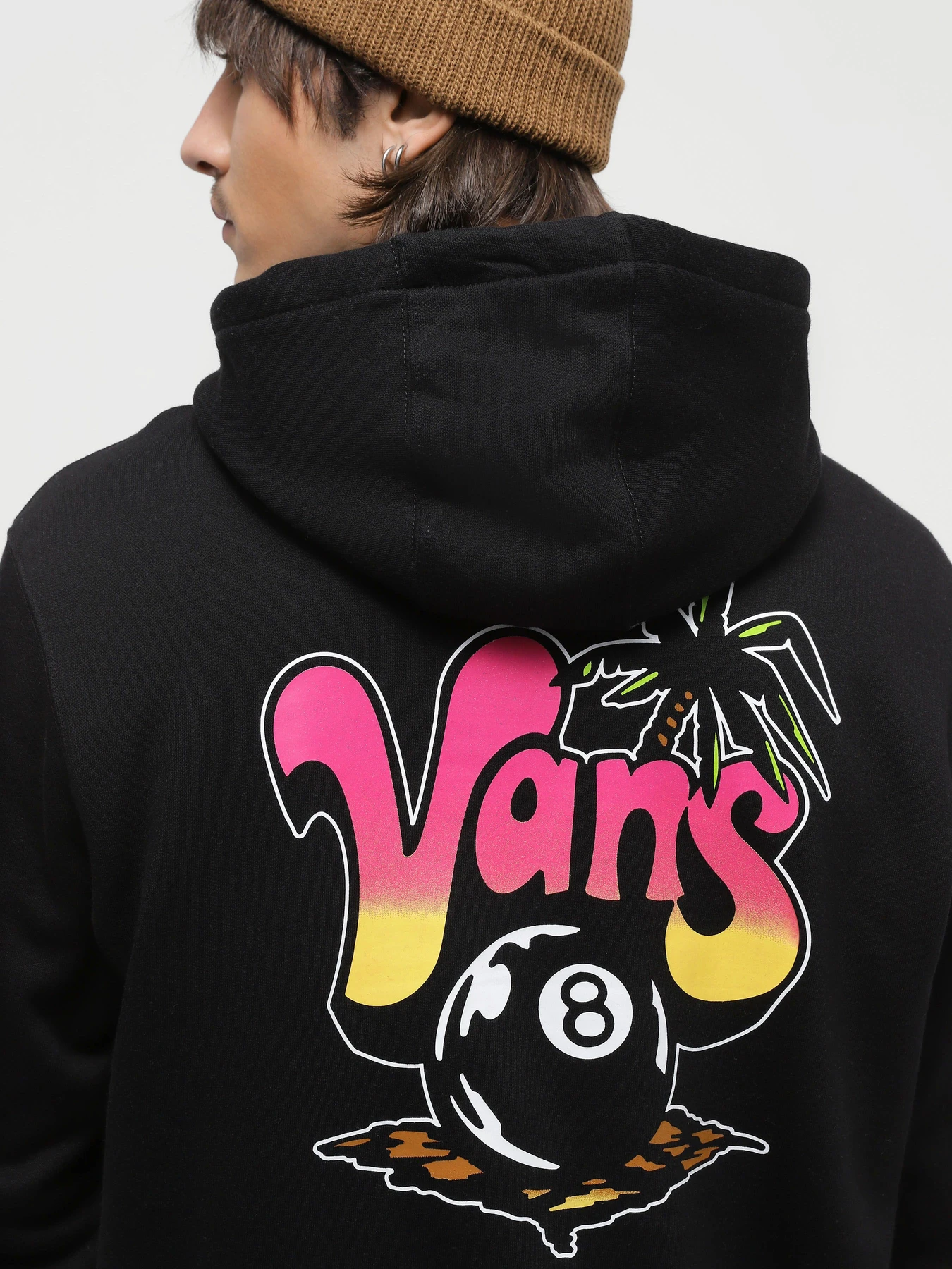 Худі та світшоти Vans 8 Ball модель VN0008HWBLK1 Худі та світшоти Vans 8 Ball модель VN0008HWBLK1 Фото