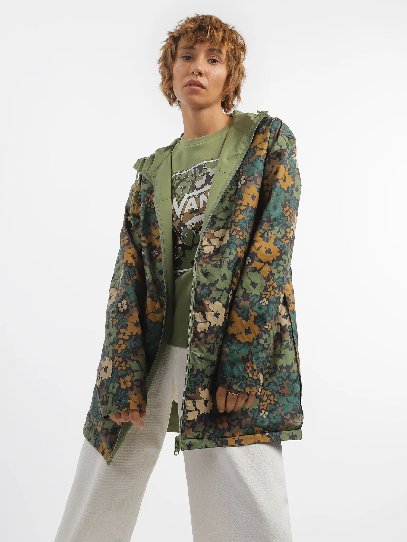 Куртки и дубленки Vans Aspect Reversible модель VN00075DZBF1 Куртки и дубленки Vans Aspect Reversible модель VN00075DZBF1 Фото