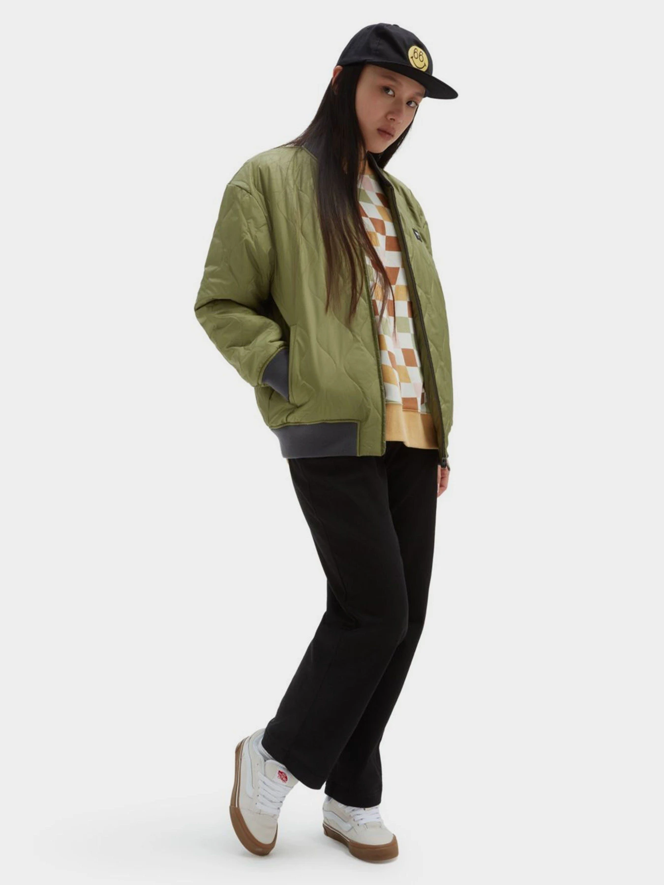 Куртки и дубленки Vans Pickett Bomber модель VN00075EZBF1 Куртки и дубленки Vans Pickett Bomber модель VN00075EZBF1 Фото
