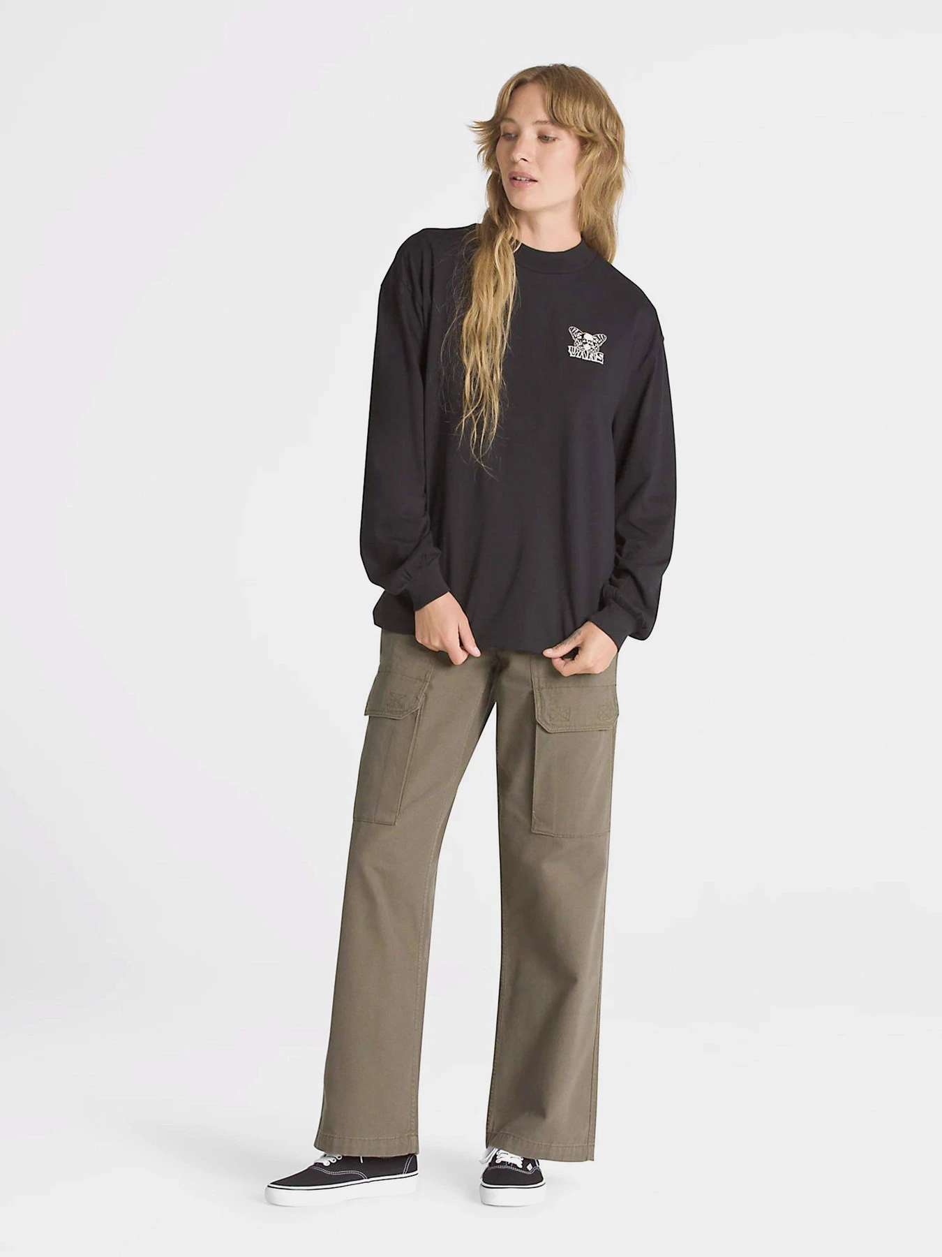 Худі та світшоти Vans Skullyfly LS Mock Neck Music Academy модель VN000ADNBLK1 Худі та світшоти Vans Skullyfly LS Mock Neck Music Academy модель VN000ADNBLK1 Фото