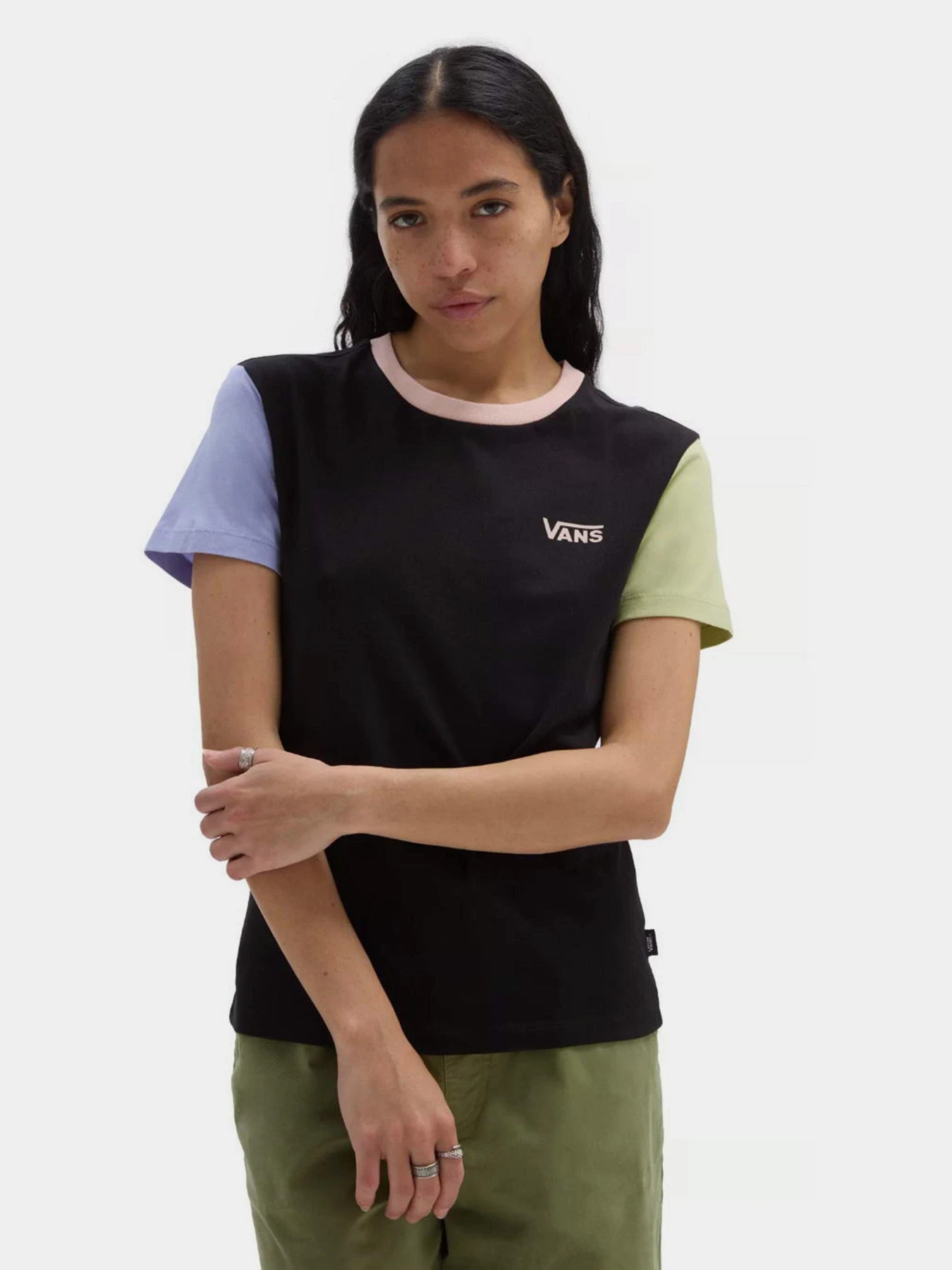 Футболки і поло Vans Colorblock Crew модель VN000AEFCE21 Футболки і поло Vans Colorblock Crew модель VN000AEFCE21 Фото