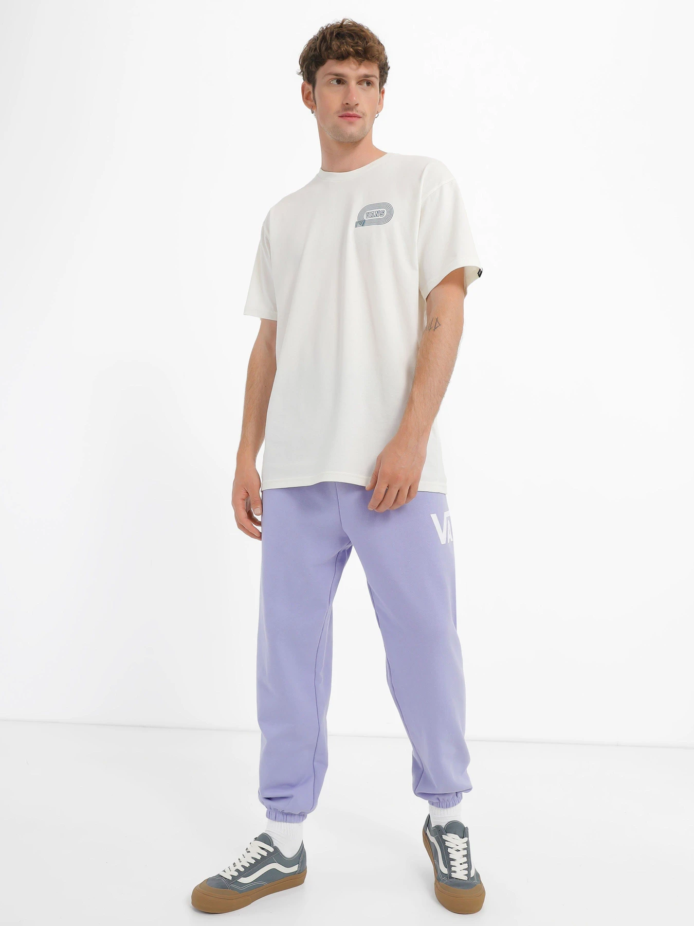 Штани Vans Take It Easy модель VN0A7RMTC8B1 Штани Vans Take It Easy модель VN0A7RMTC8B1 Фото