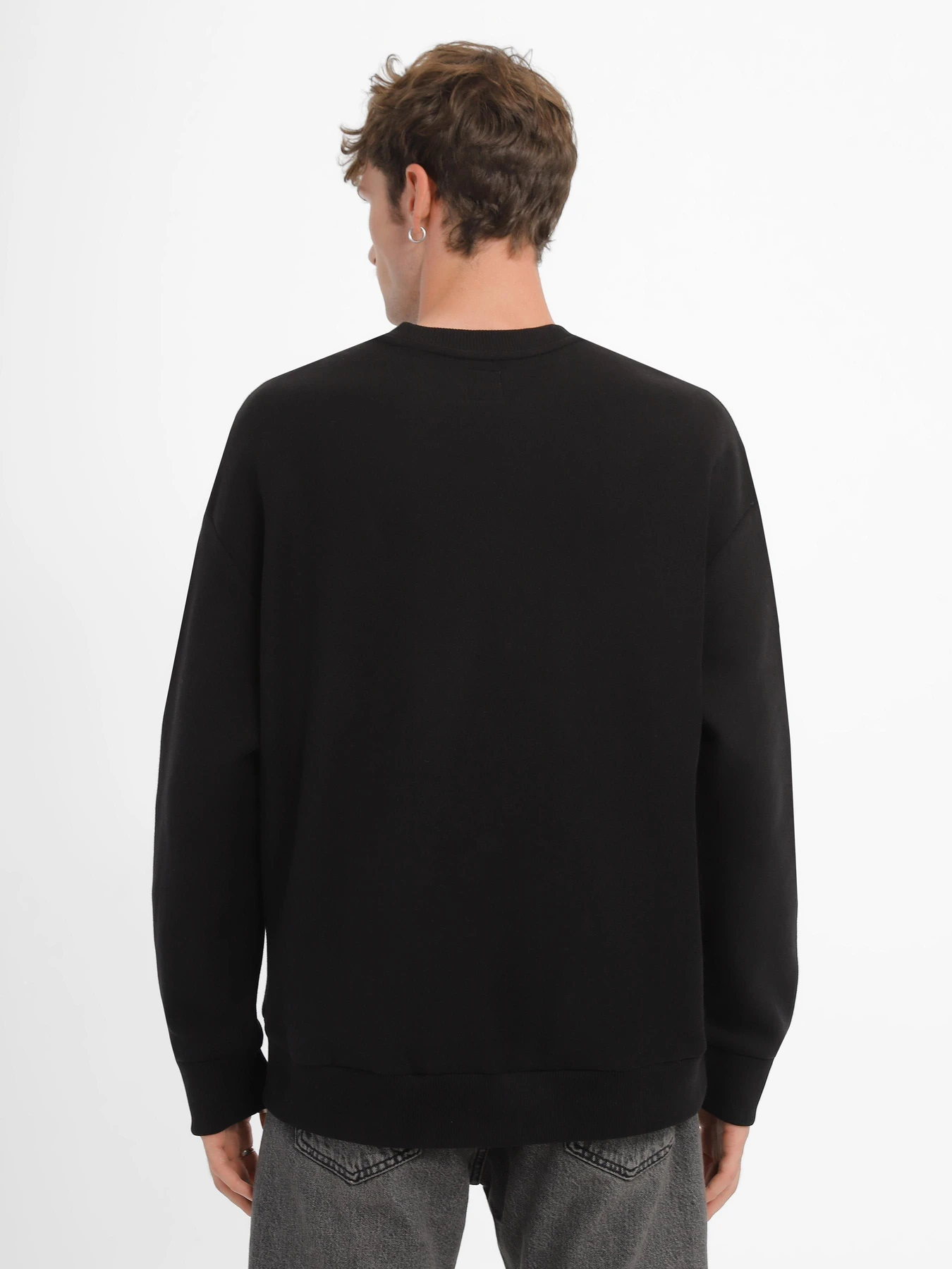 Худи и свитшоты Vans Comfycush Essential Crewneck модель VN000A6CBLK1 Худи и свитшоты Vans Comfycush Essential Crewneck модель VN000A6CBLK1 Фото