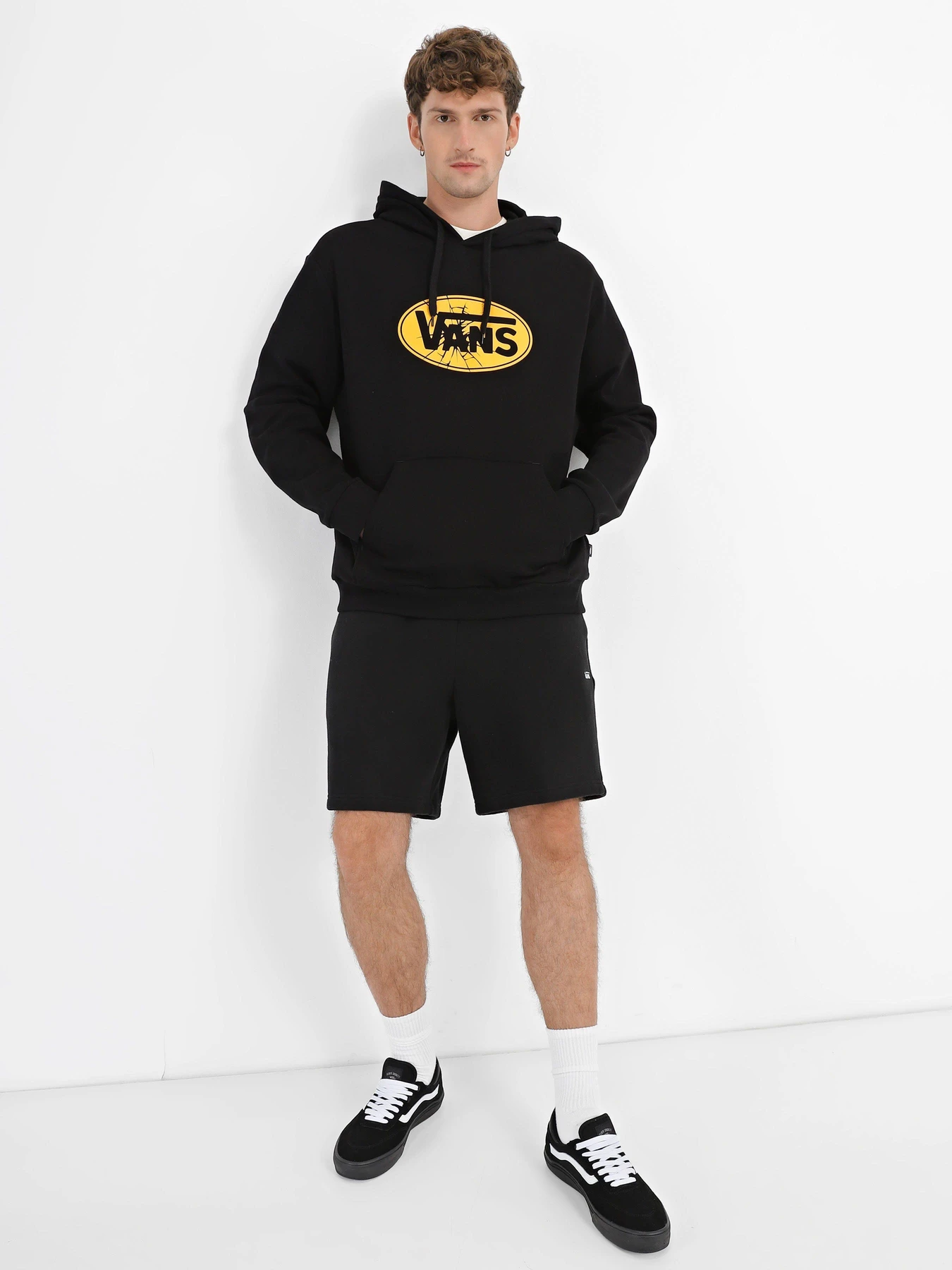 Худі та світшоти Vans OTW модель VN000H5TBLK1 Худі та світшоти Vans OTW модель VN000H5TBLK1 Фото