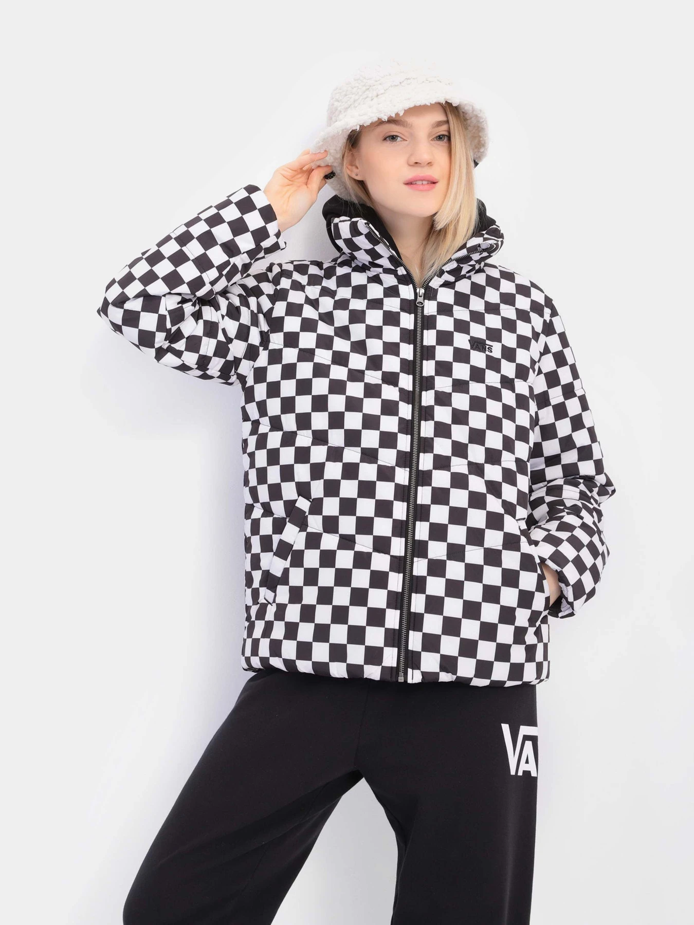 Куртки и дубленки Vans Foundry модель VN0A7YK67051 Куртки и дубленки Vans Foundry модель VN0A7YK67051 Фото